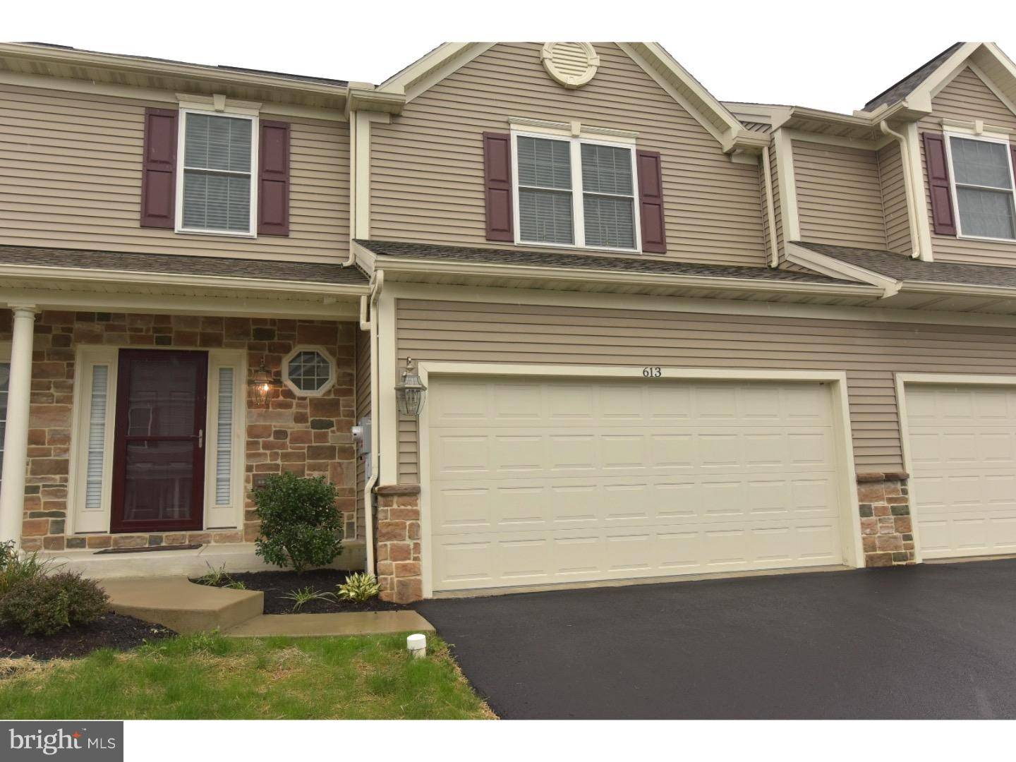 Reading, PA 19610,613 ROSEMONT CT