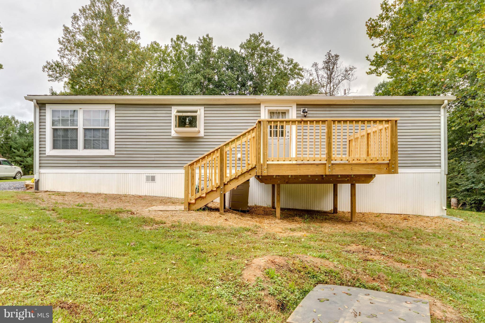 Falling Waters, WV 25419,276 BURNSIDE DR