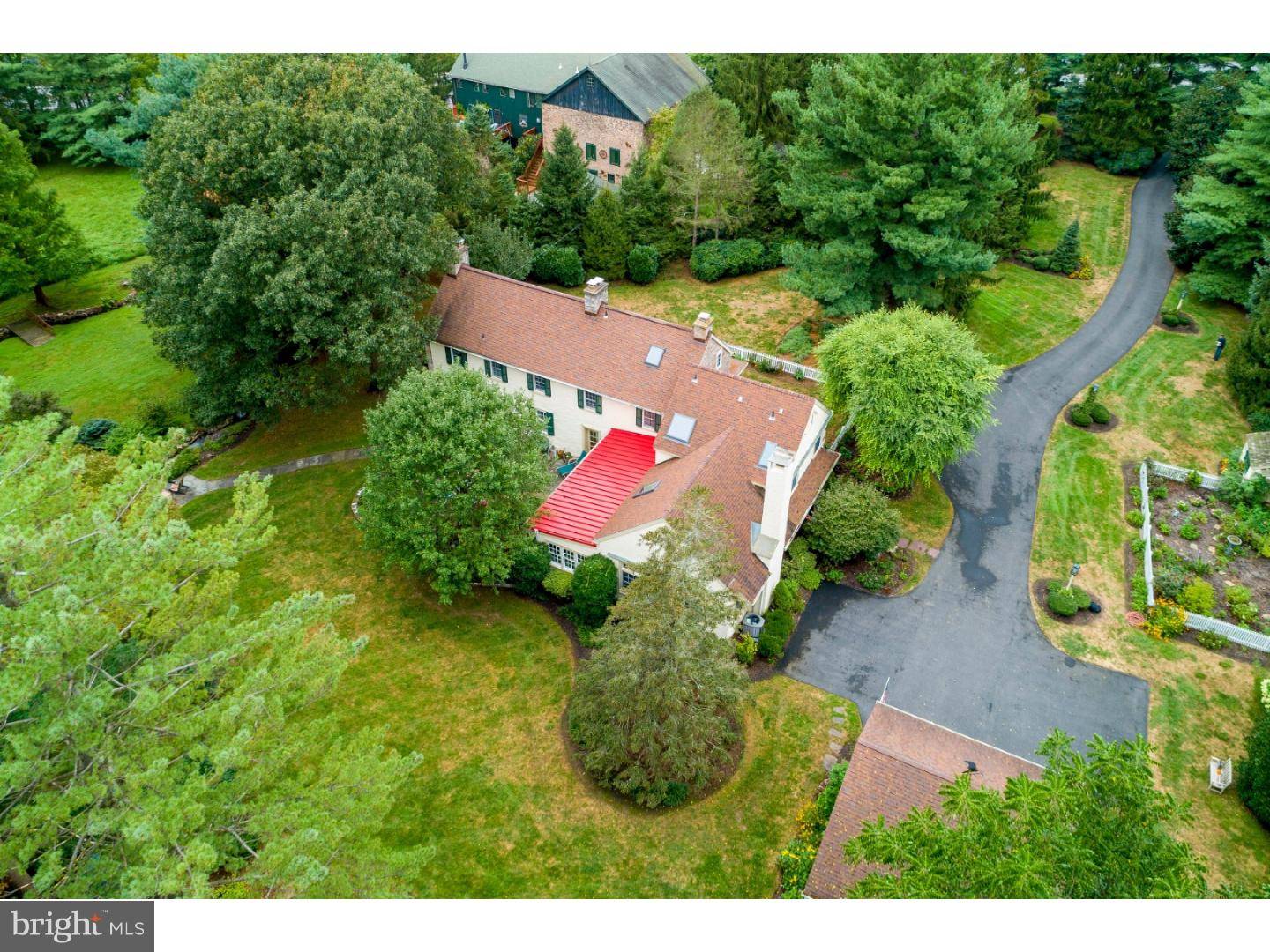 Maple Glen, PA 19002,956 LIMEKILN PIKE