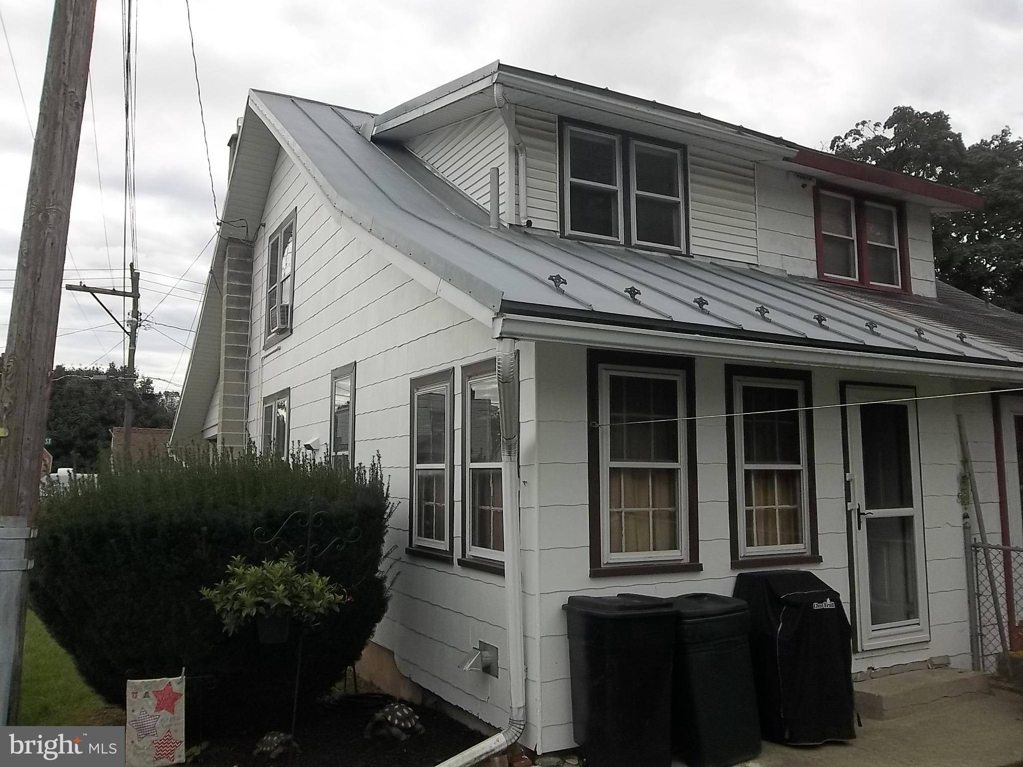 Lebanon, PA 17046,725 REINOEHL ST