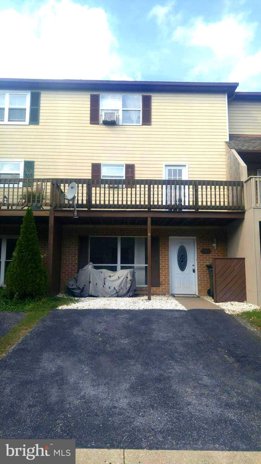 Mechanicsburg, PA 17055,4 DARTMOUTH CT