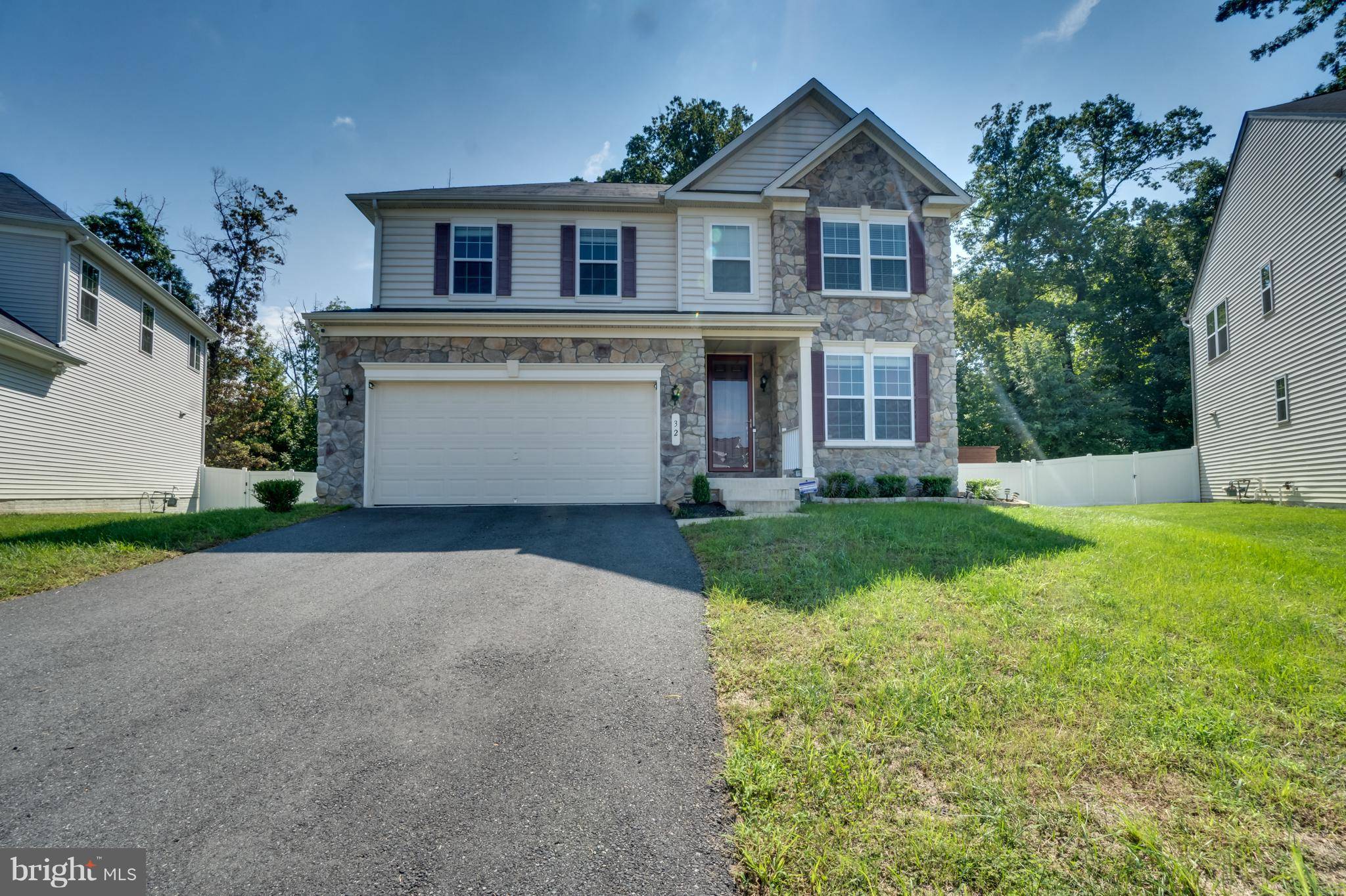 Stafford, VA 22554,32 IRIS LN