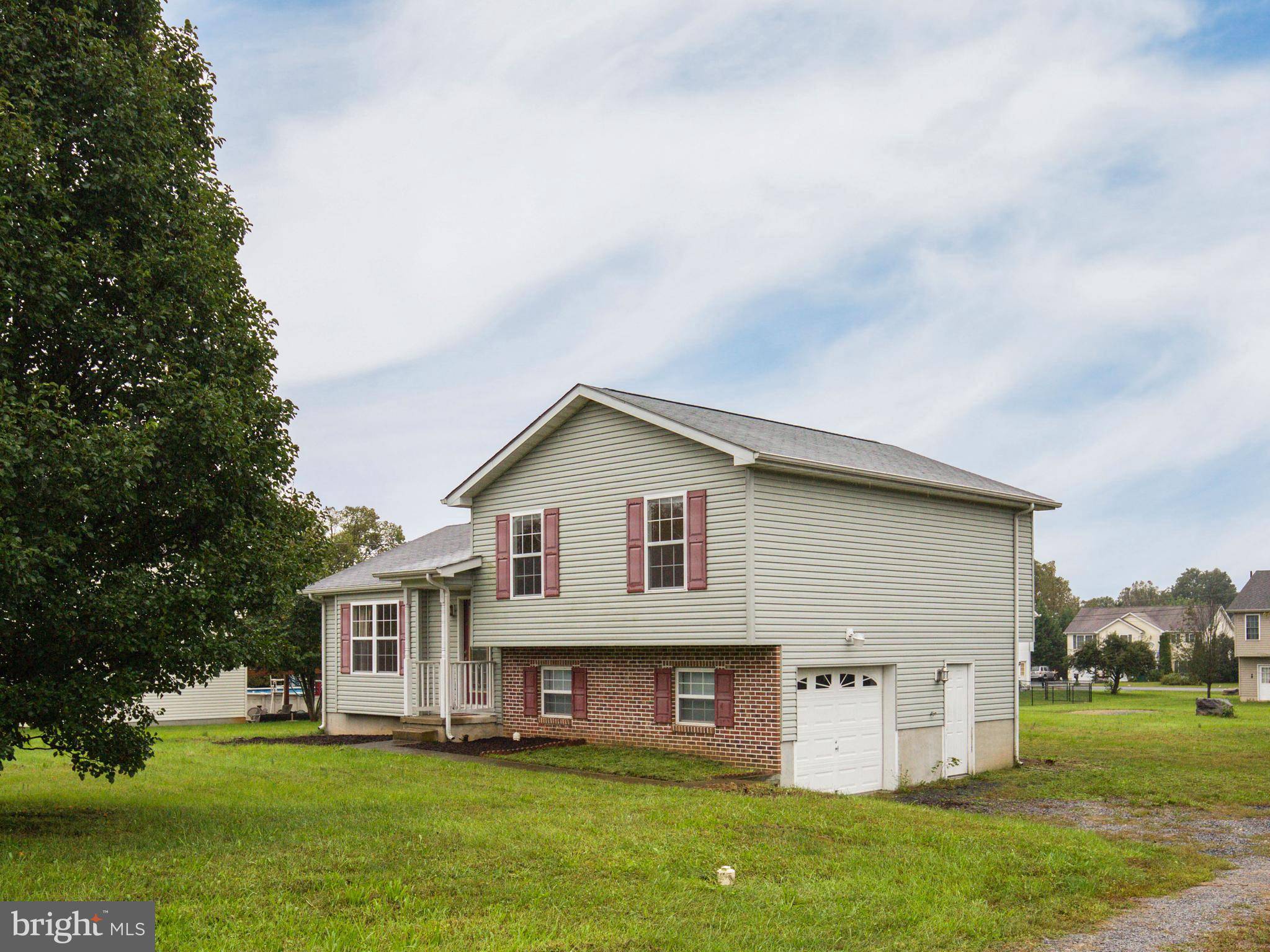 Bunker Hill, WV 25413,99 WENDOVER DR