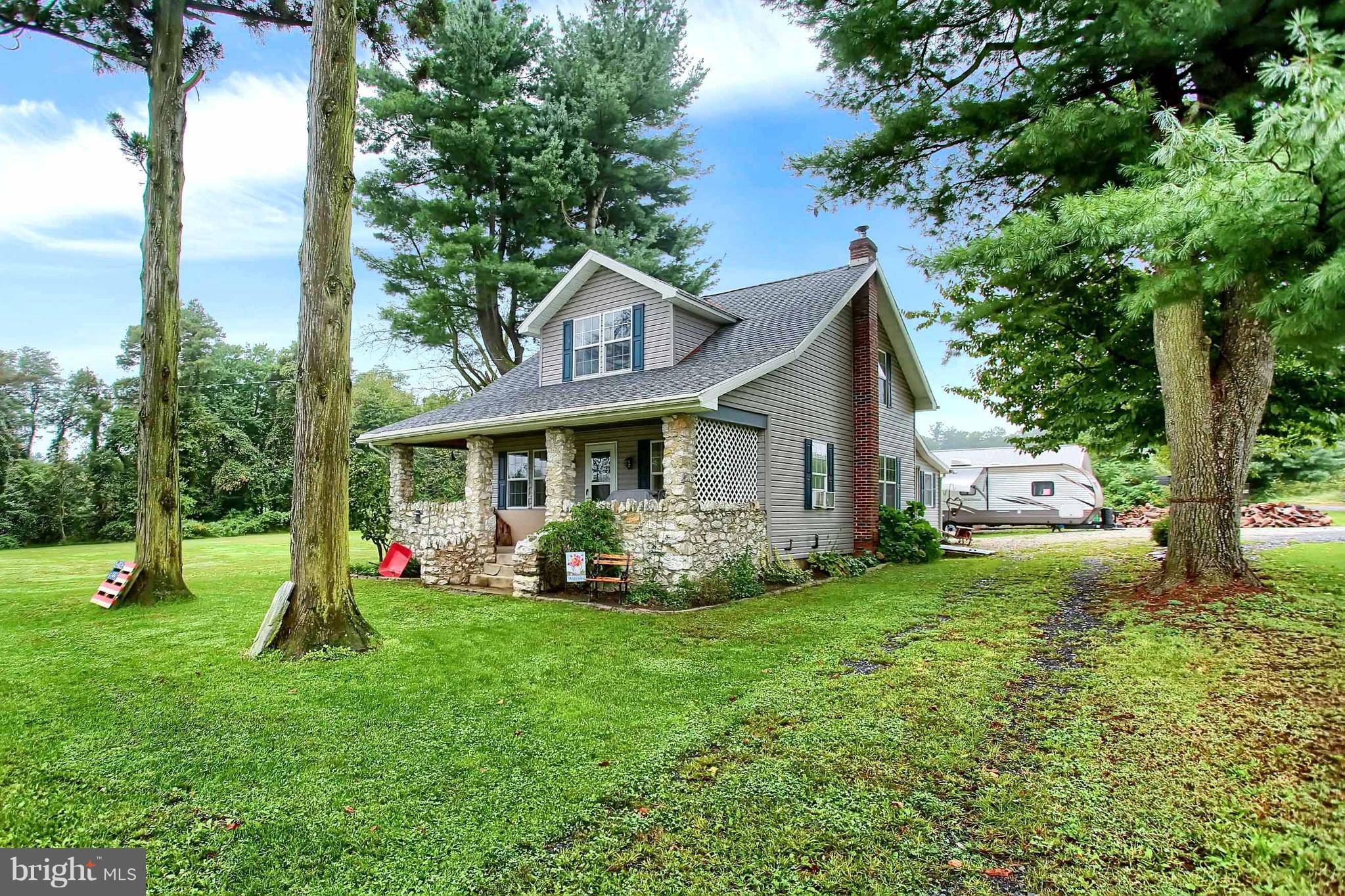 Gardners, PA 17324,226 PEACH GLEN RD