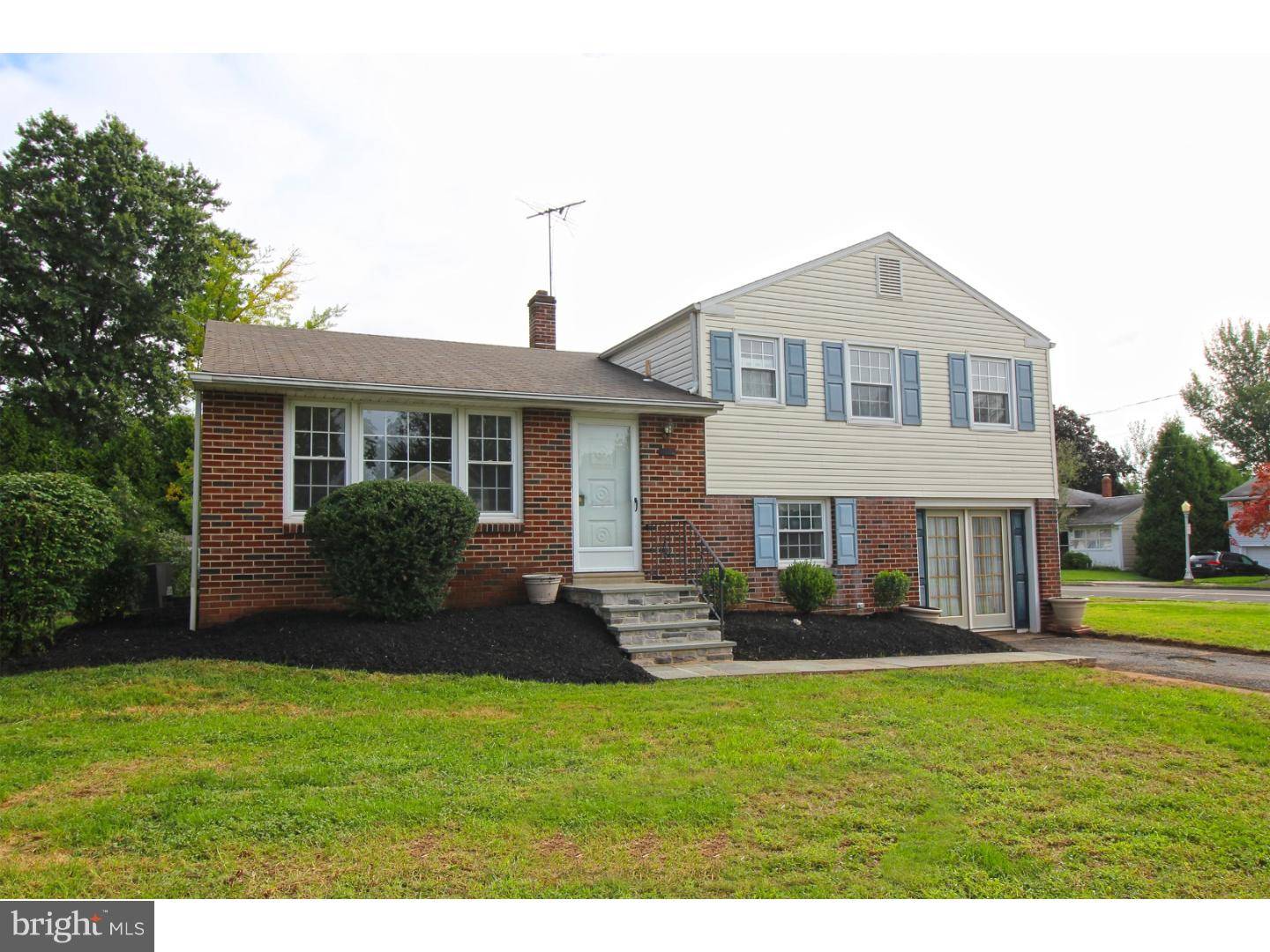 Lansdale, PA 19446,1007 PINEGROVE AVE