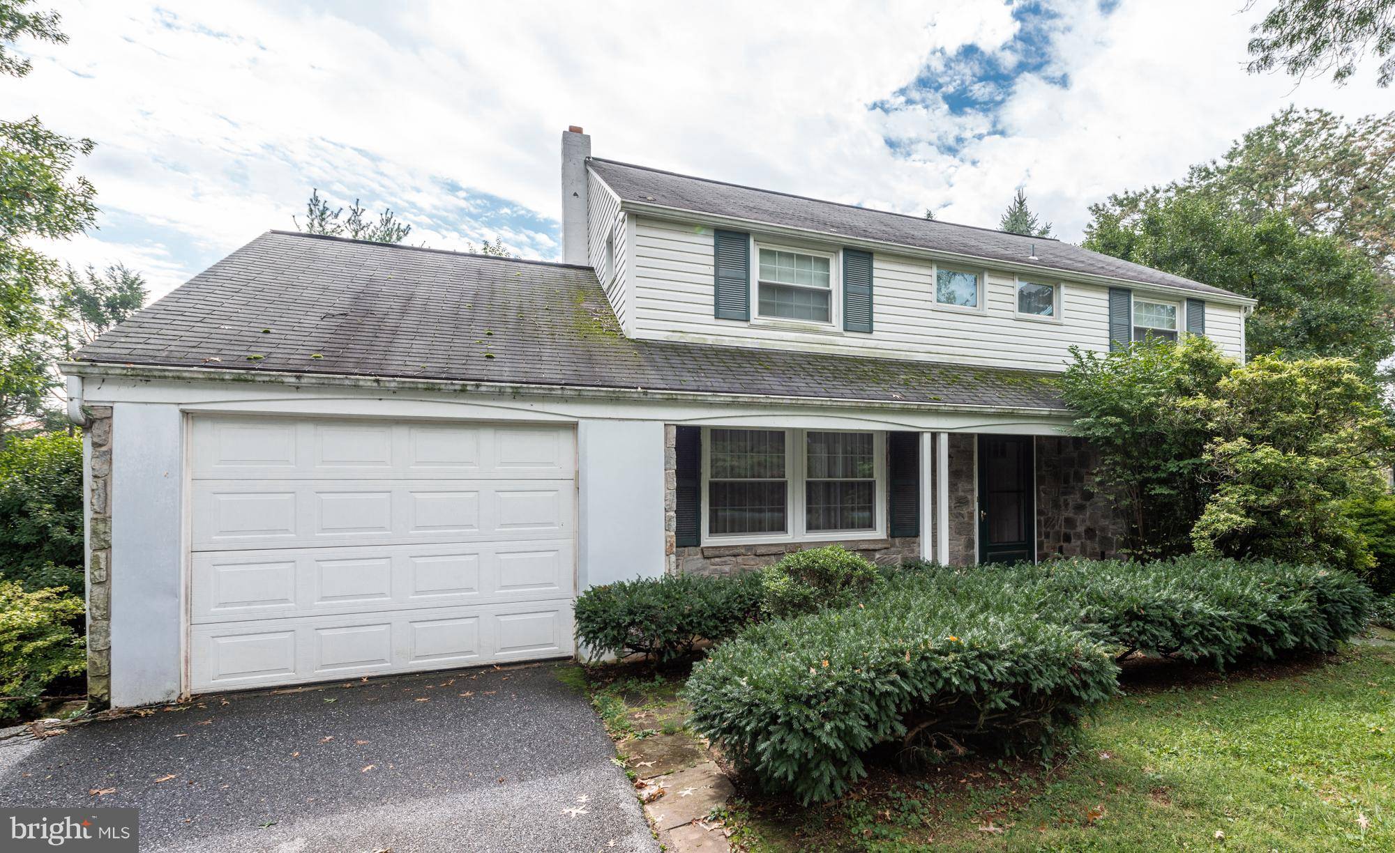 Lancaster, PA 17601,38 GLEN MOORE CIR