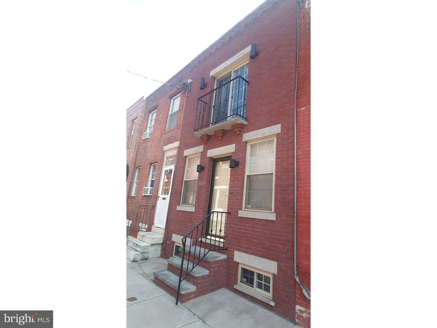 Philadelphia, PA 19148,1619 S CLARION ST