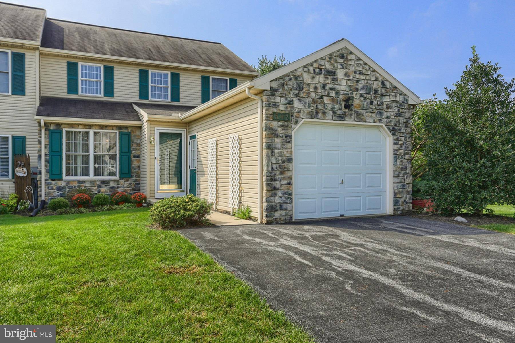 Manheim, PA 17545,502 WOOD DUCK DR