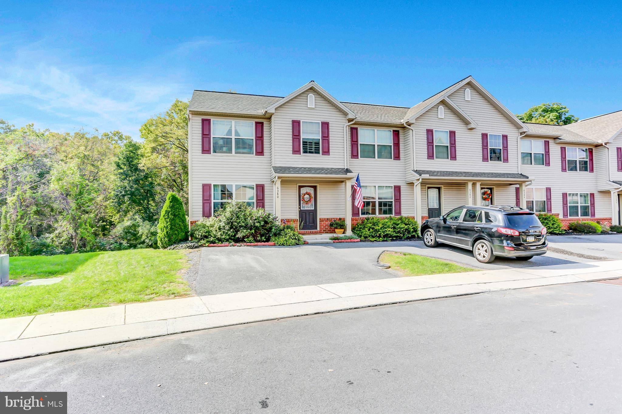 Mechanicsburg, PA 17050,6380 CREEKBEND DR #142