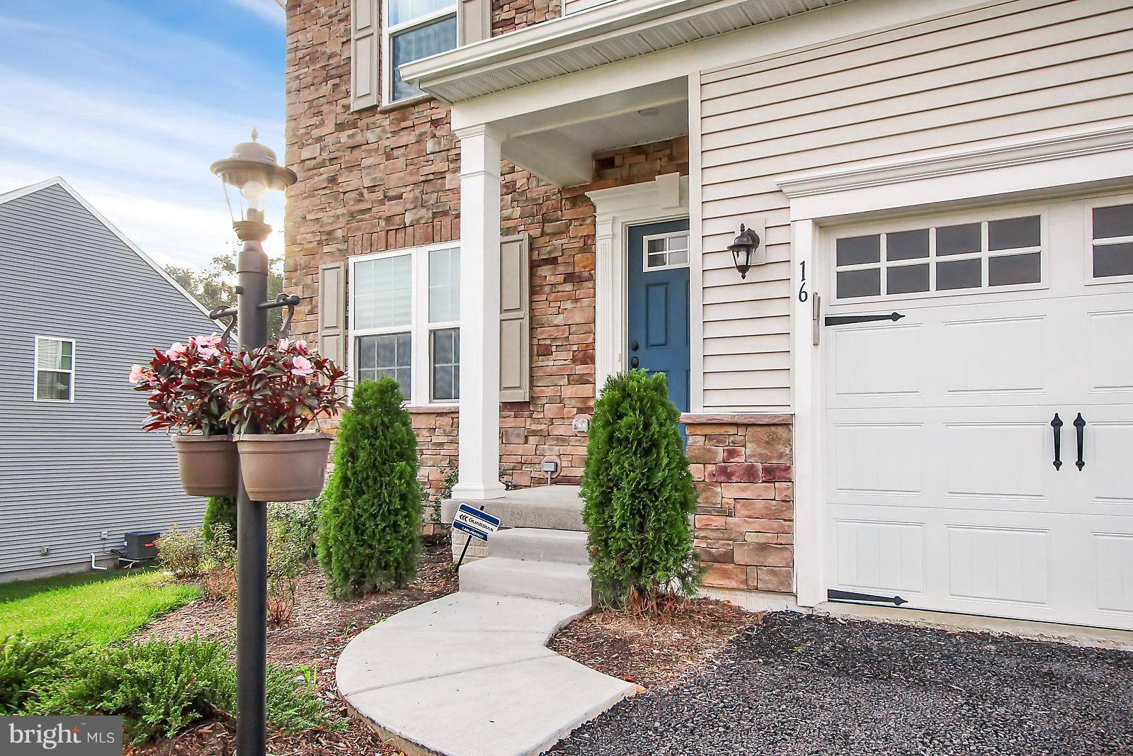 Seven Valleys, PA 17360,16 STONEHENGE CT