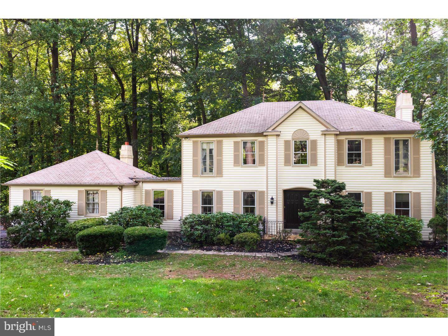 Newtown Square, PA 19073,7 HARVEY LN