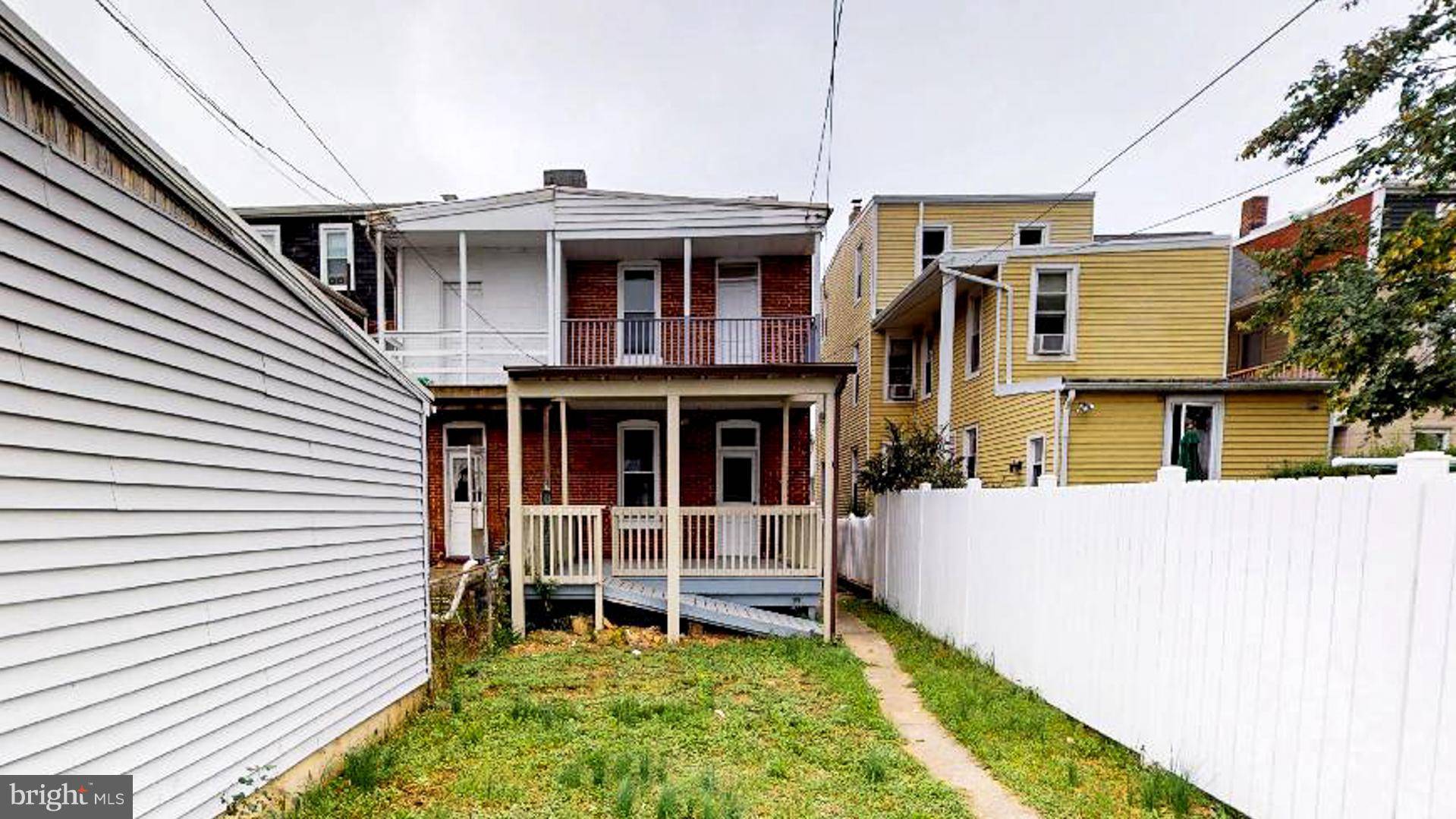 York, PA 17404,1435 W PHILADELPHIA ST