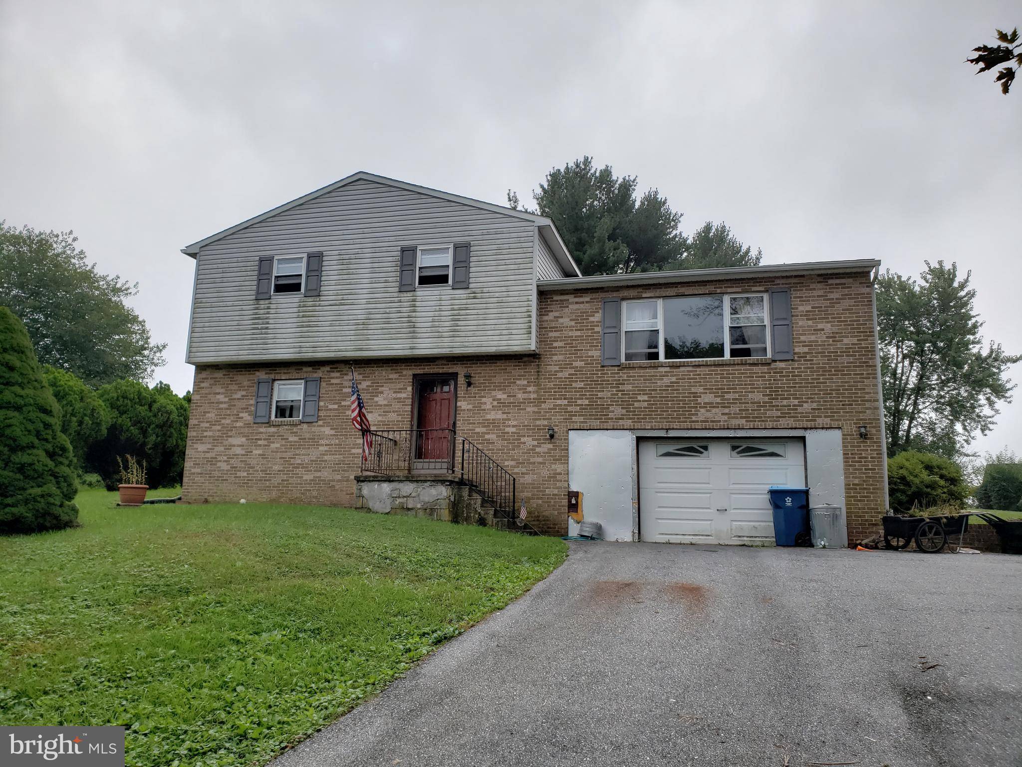 Etters, PA 17319,100 HEMLOCK LN