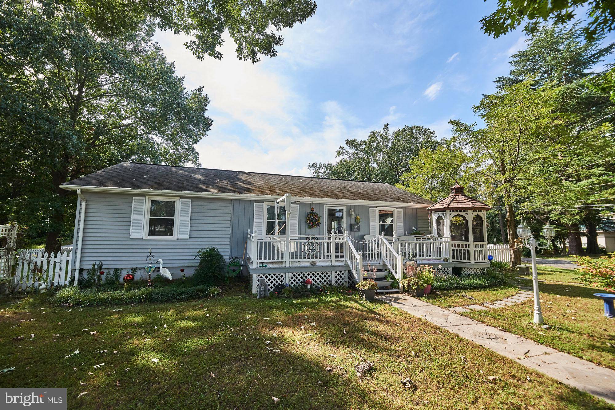 Colonial Beach, VA 22443,3400 RIVERVIEW DR