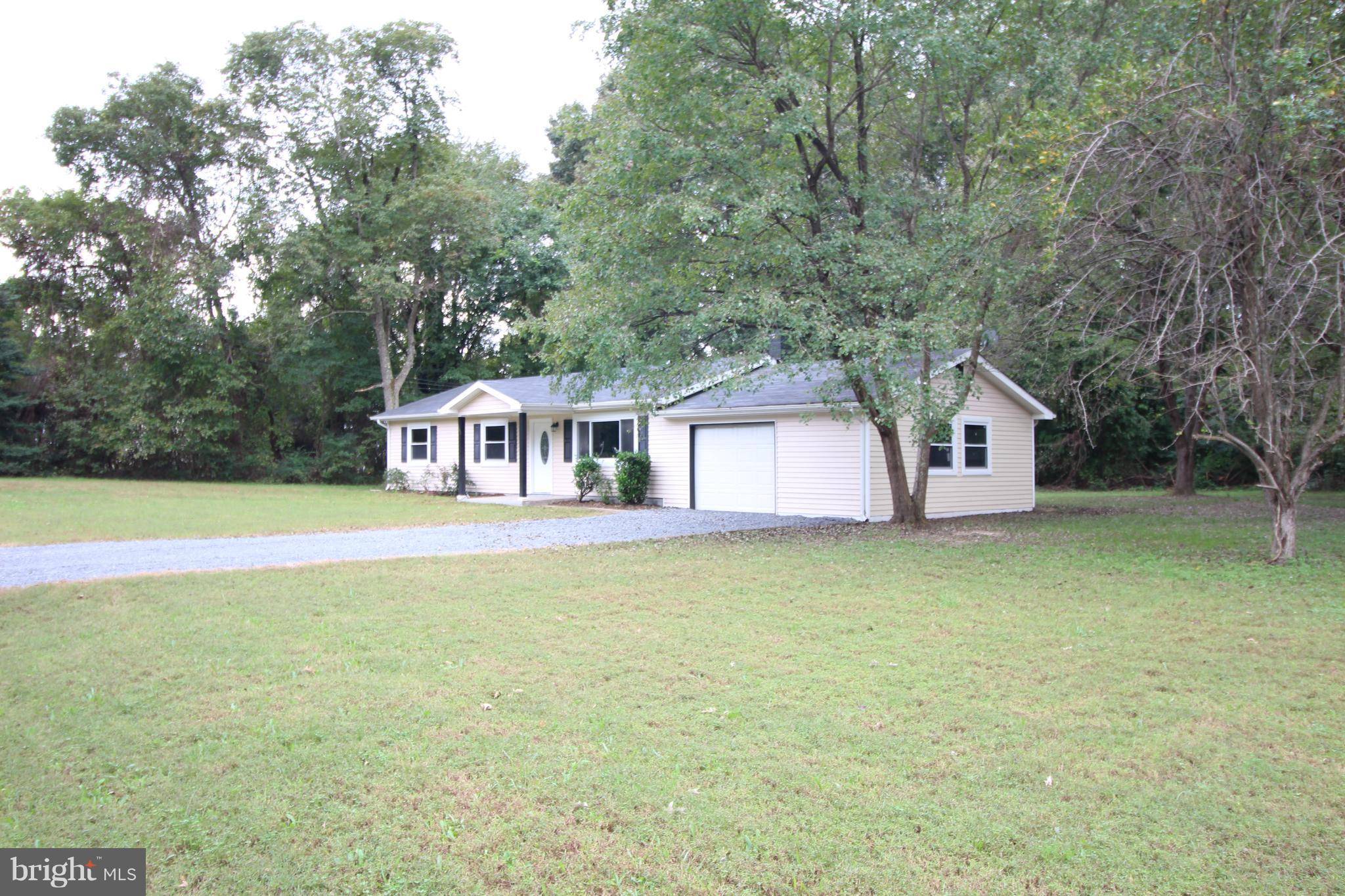 Colonial Beach, VA 22443,141 MEADOW VIEW LN