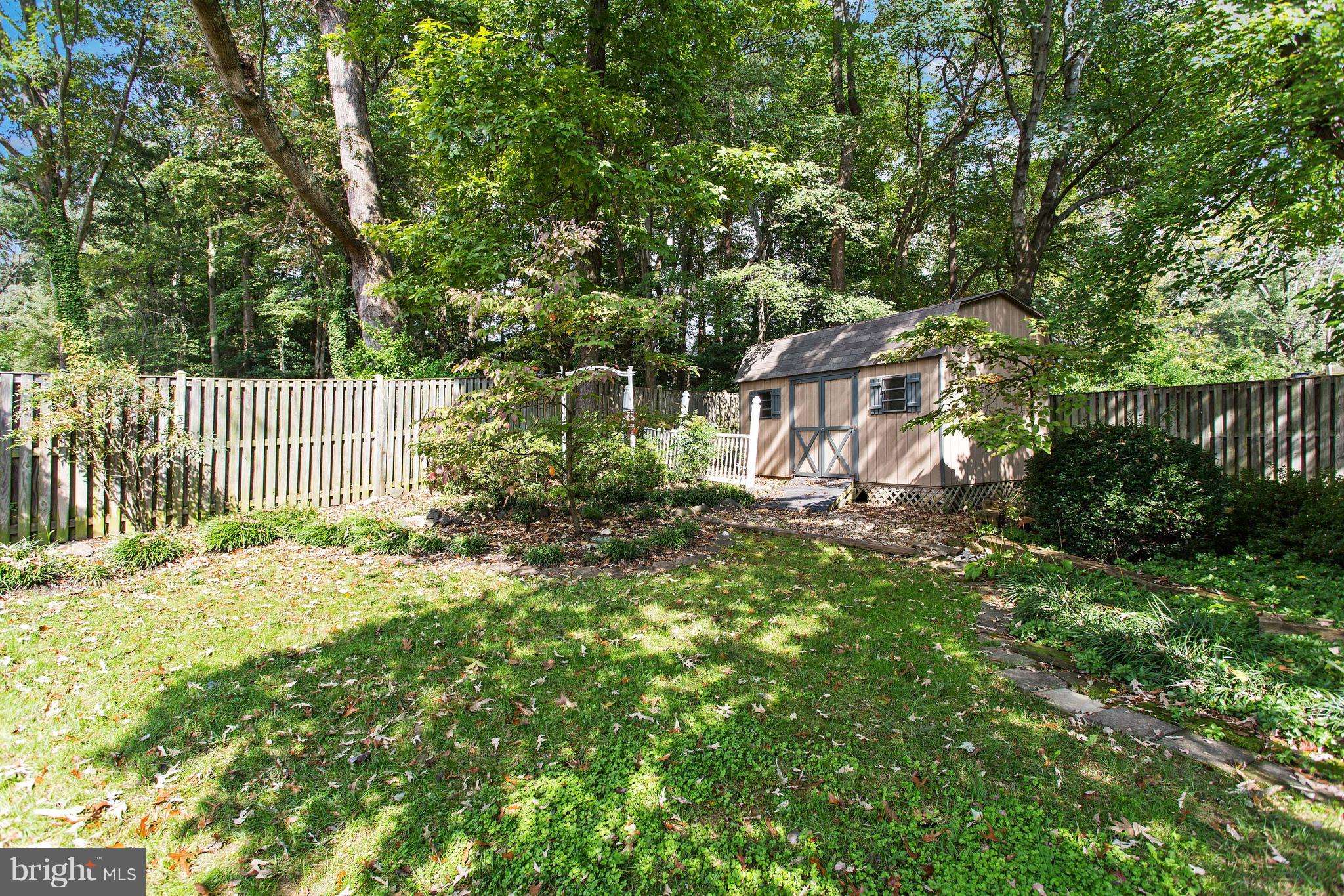 Laurel, MD 20707,16214 GALES ST