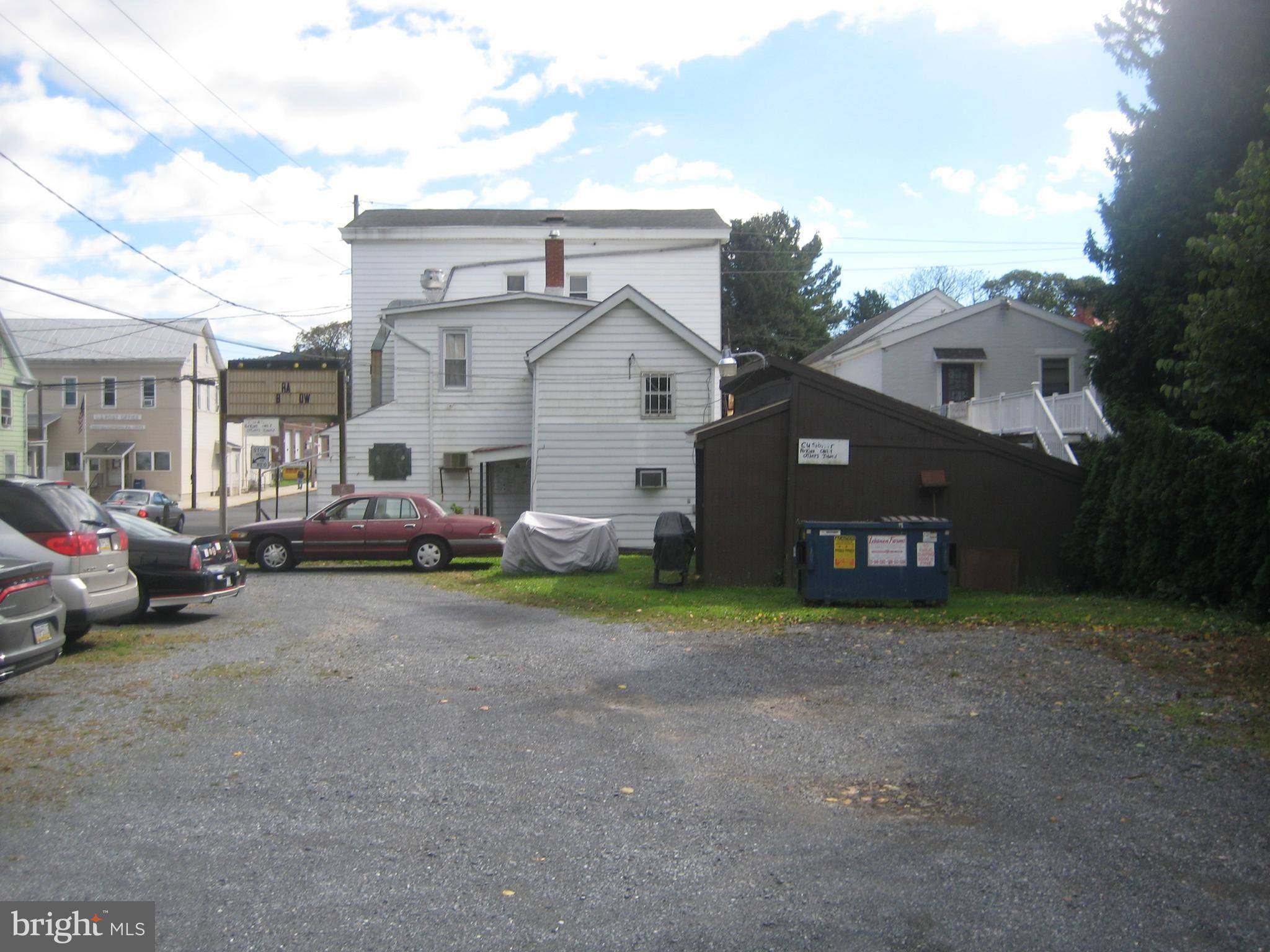 Newmanstown, PA 17073,1 W MAIN ST