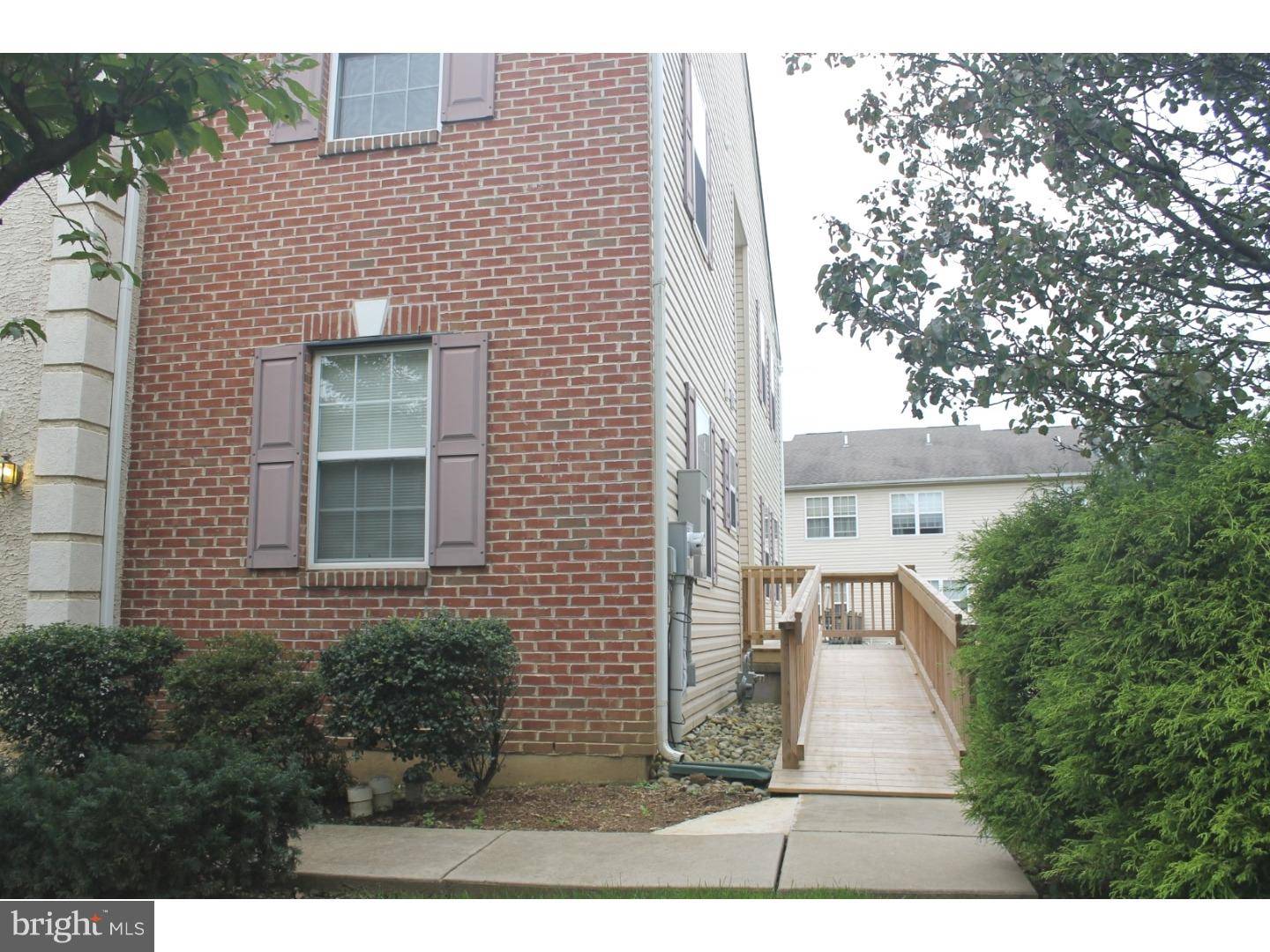 Macungie, PA 18062,6838 HUNT DR #591