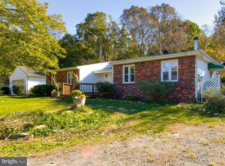 Jeffersonton, VA 22724,18282 OAK SHADE RD