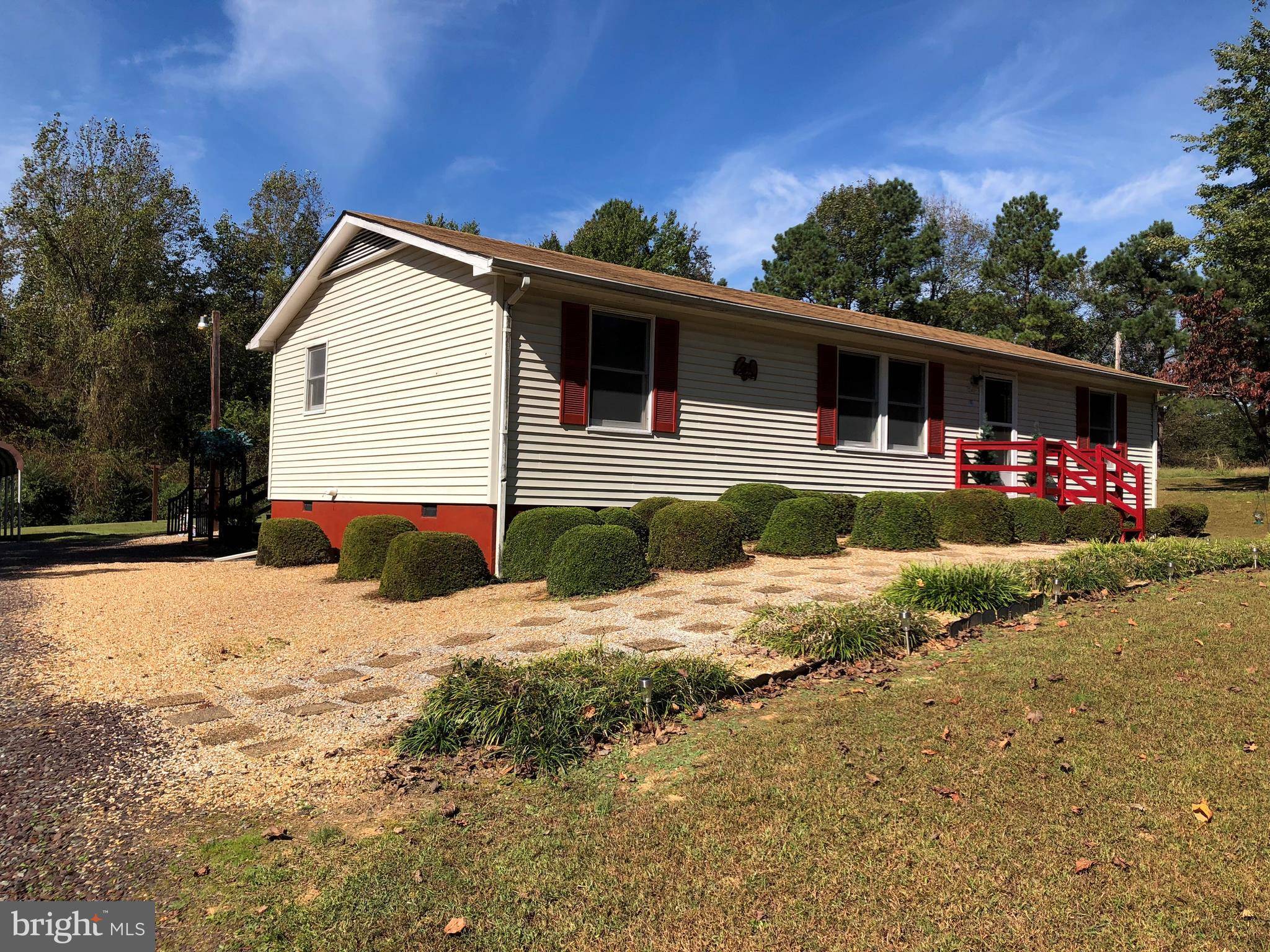 Reva, VA 22735,1241 RIDGEVIEW RD