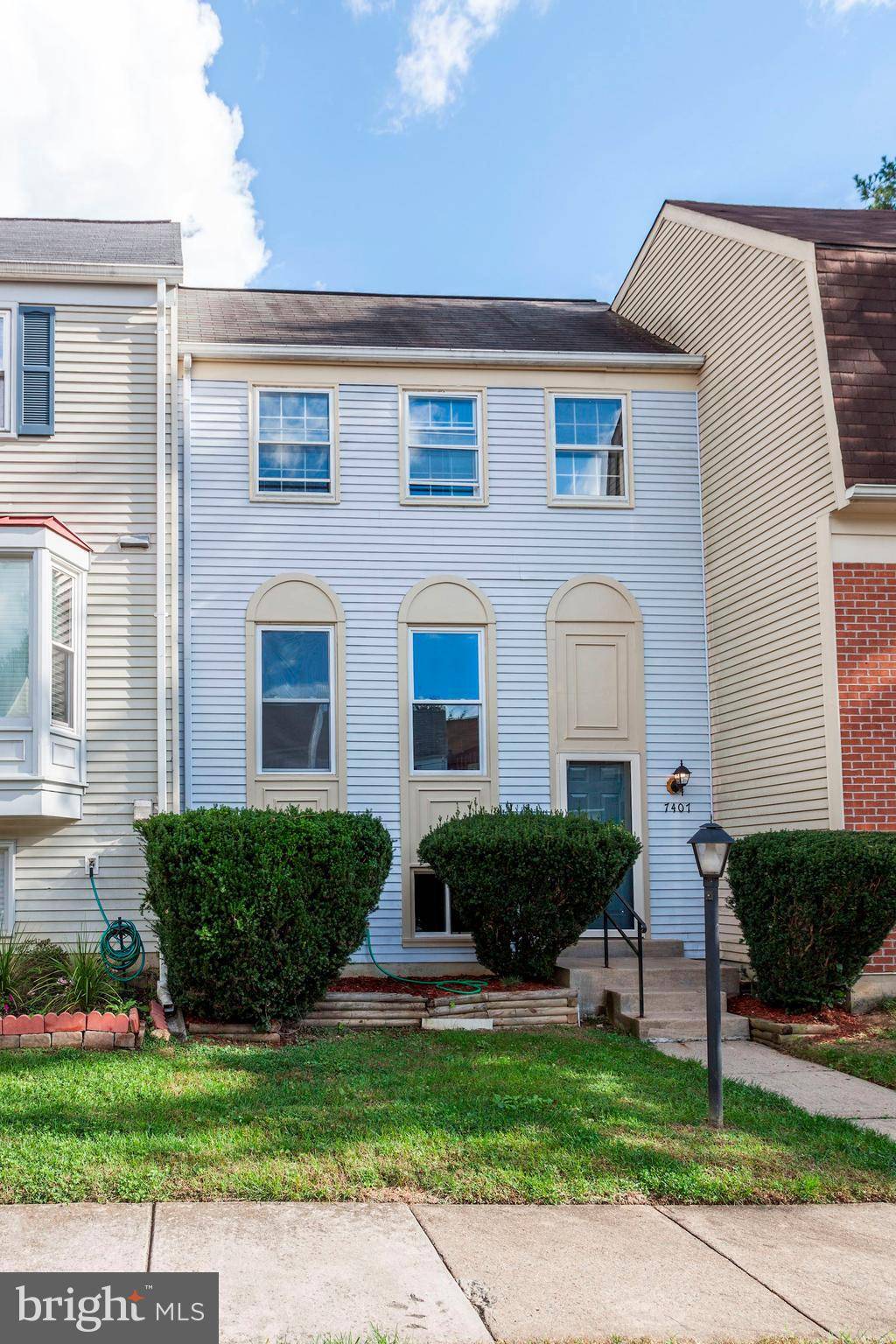 Alexandria, VA 22315,7407 MEADOWLEIGH WAY