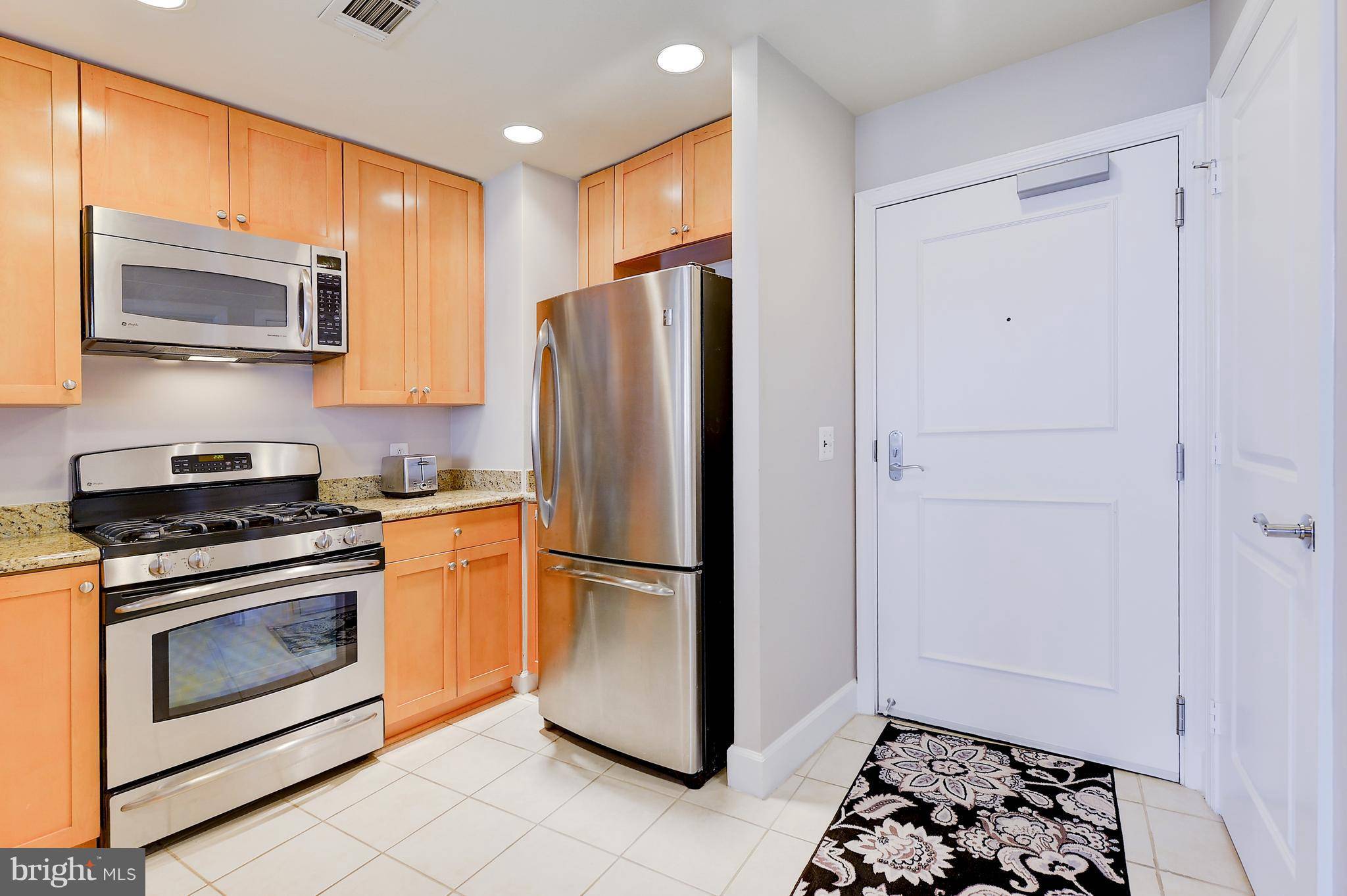 Arlington, VA 22202,3650 GLEBE RD S #367