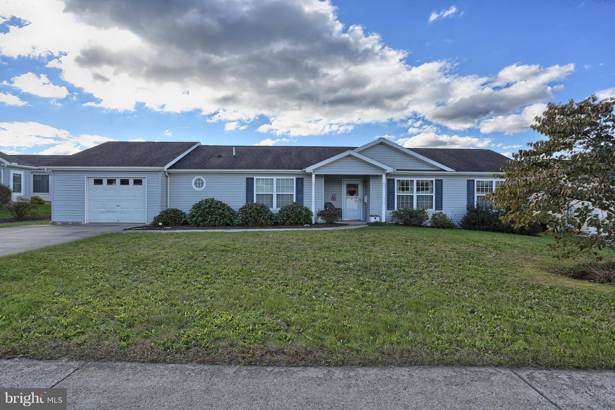 Pine Grove, PA 17963,346 TOW PATH LN