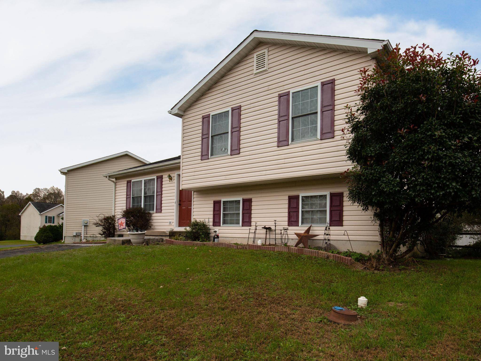 Martinsburg, WV 25404,93 ORION PL