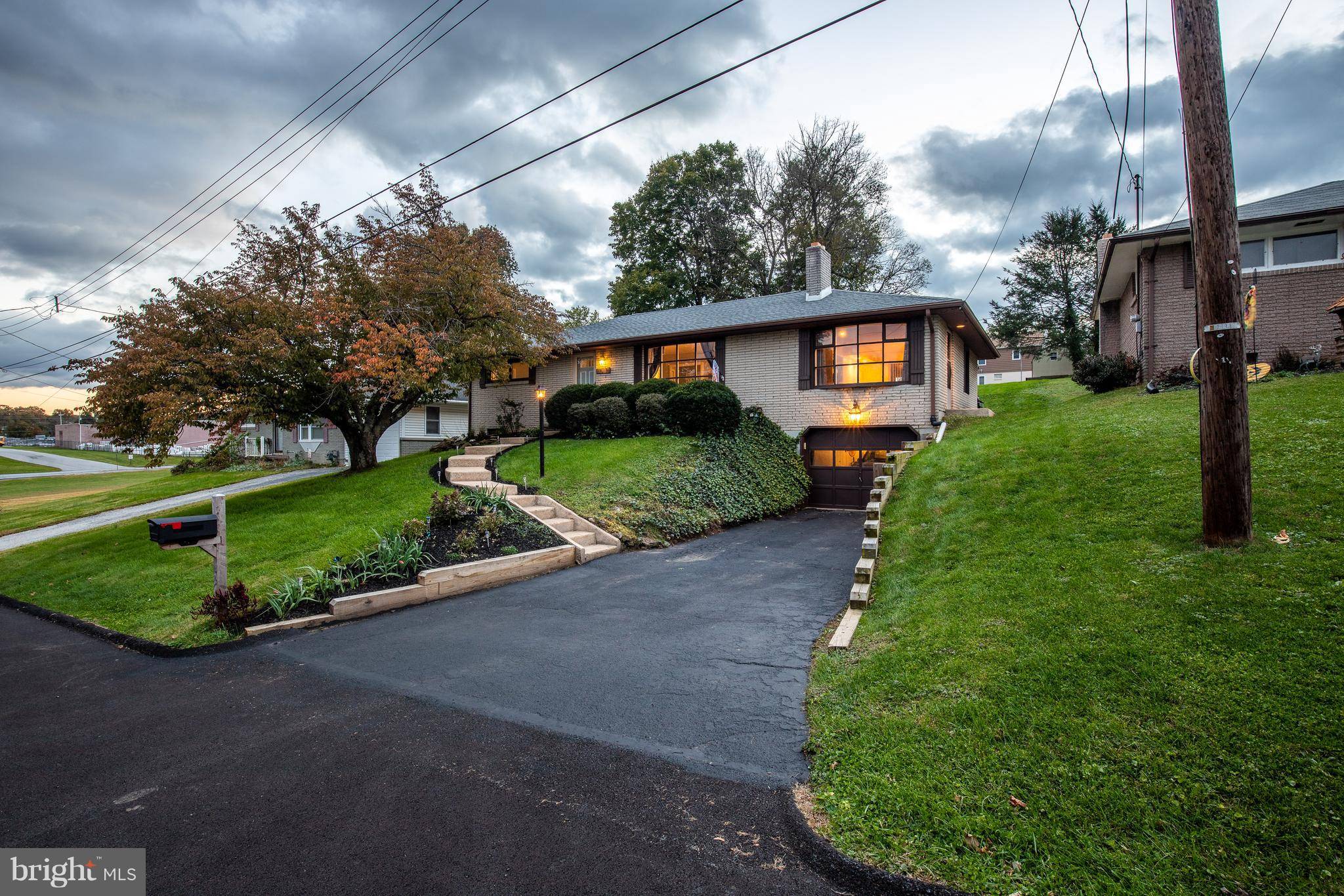 Red Lion, PA 17356,616 MEMORY LN