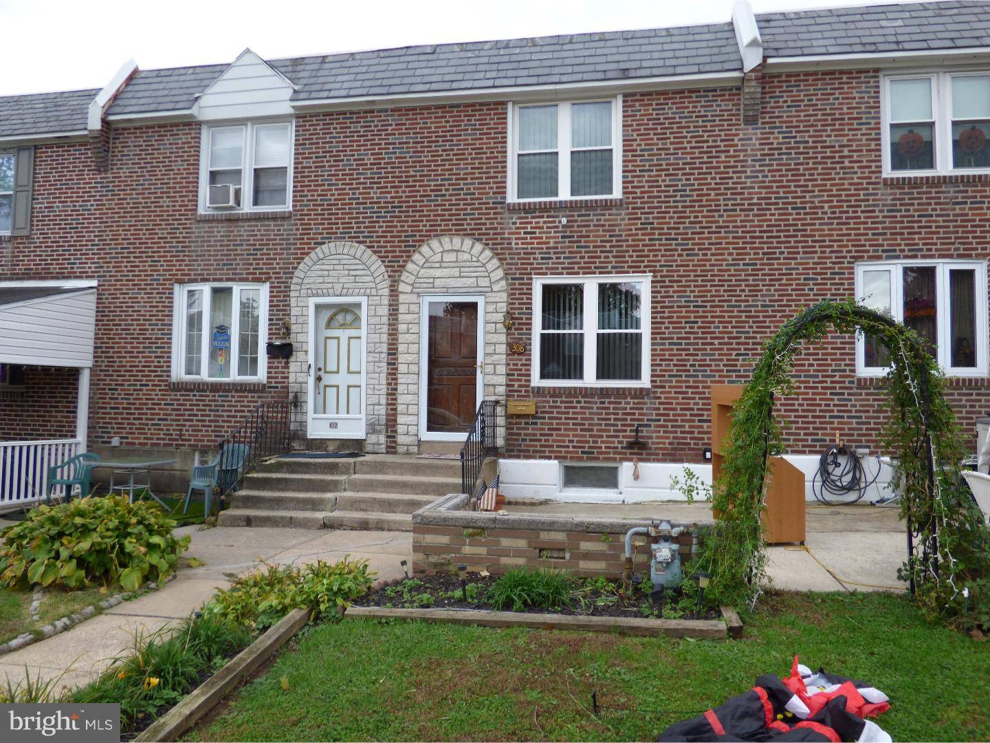 Glenolden, PA 19036,308 PINE ST