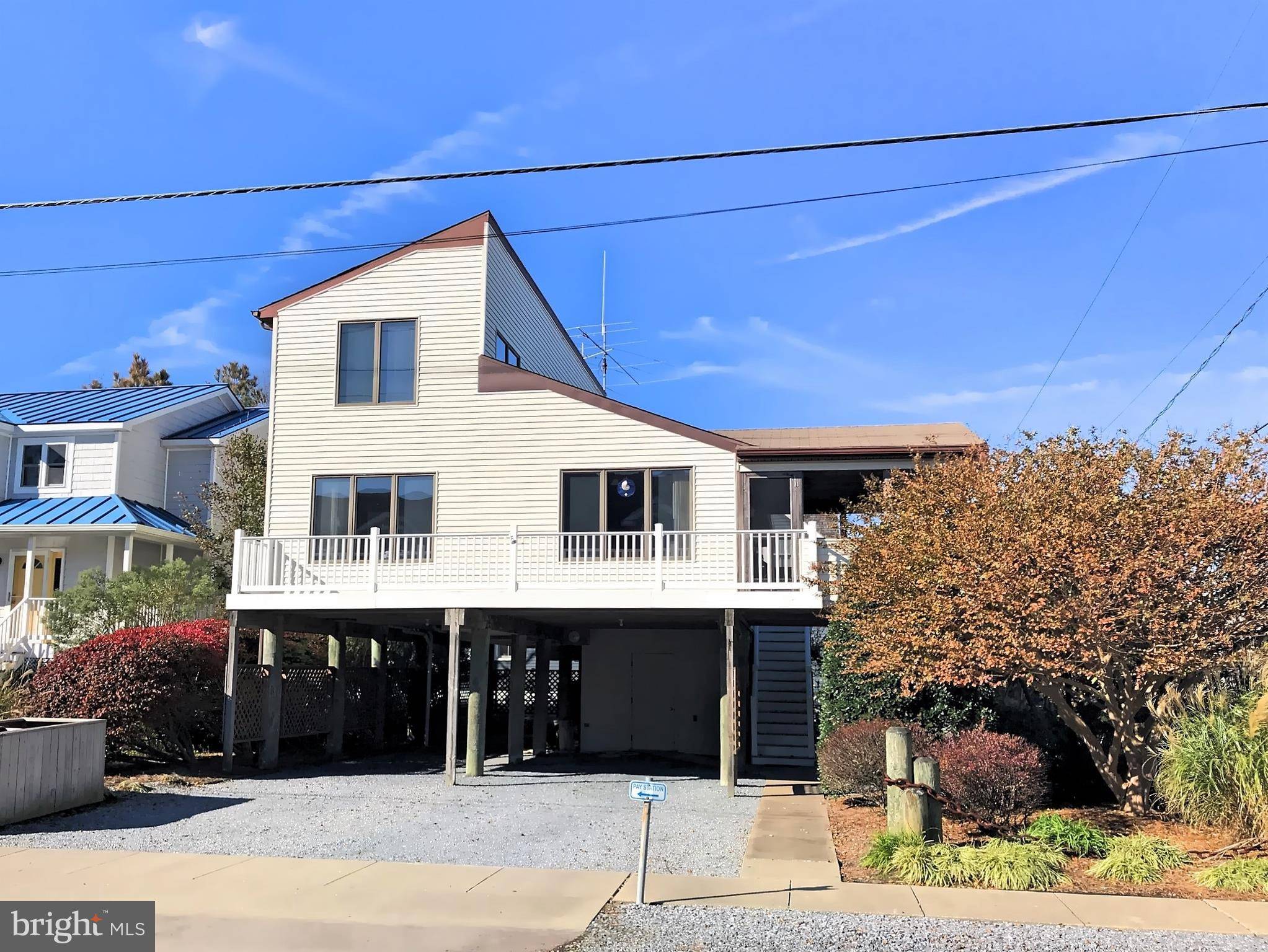 Bethany Beach, DE 19930,200 HOLLYWOOD ST