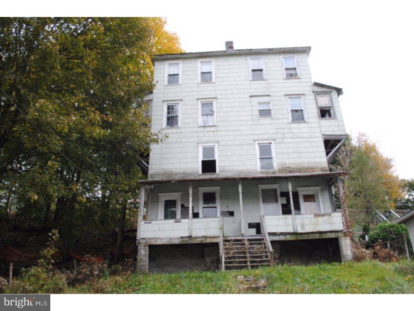 Lansford, PA 18232,259 E RIDGE ST