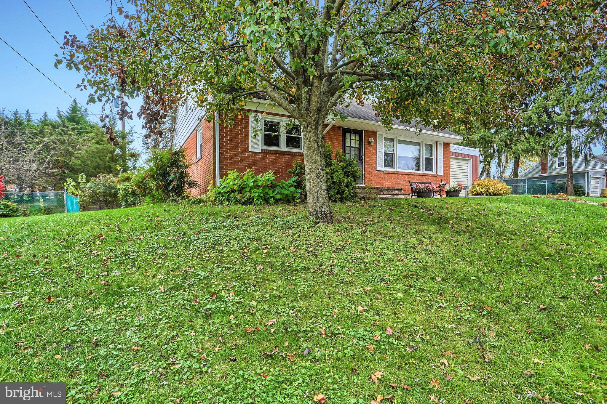 York, PA 17408,2330 SENECA DR