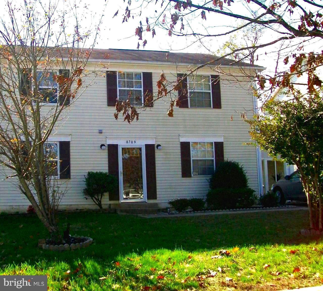 Upper Marlboro, MD 20774,8709 EAST GRV