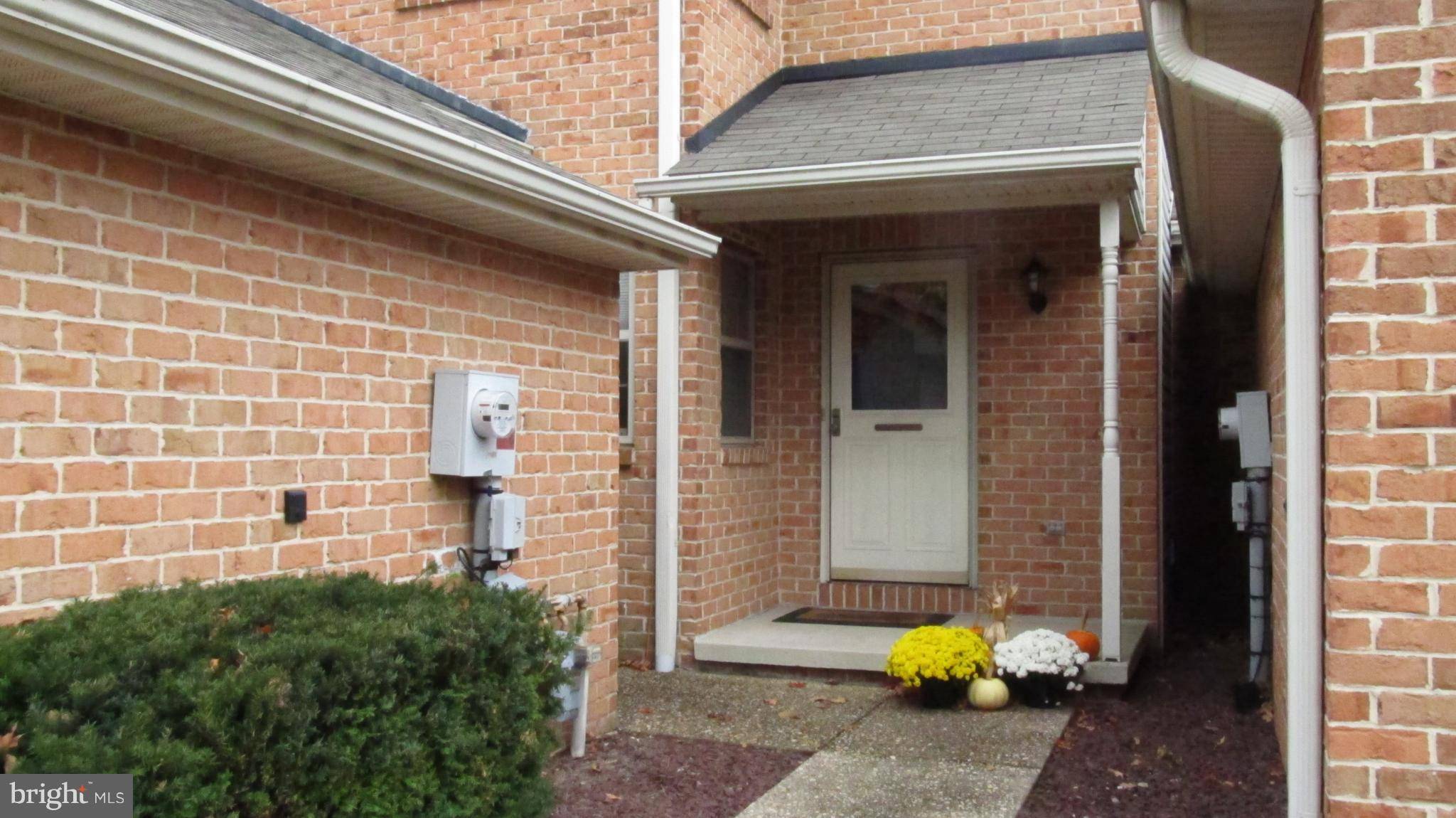 Lancaster, PA 17603,115 LANGLEY SQ