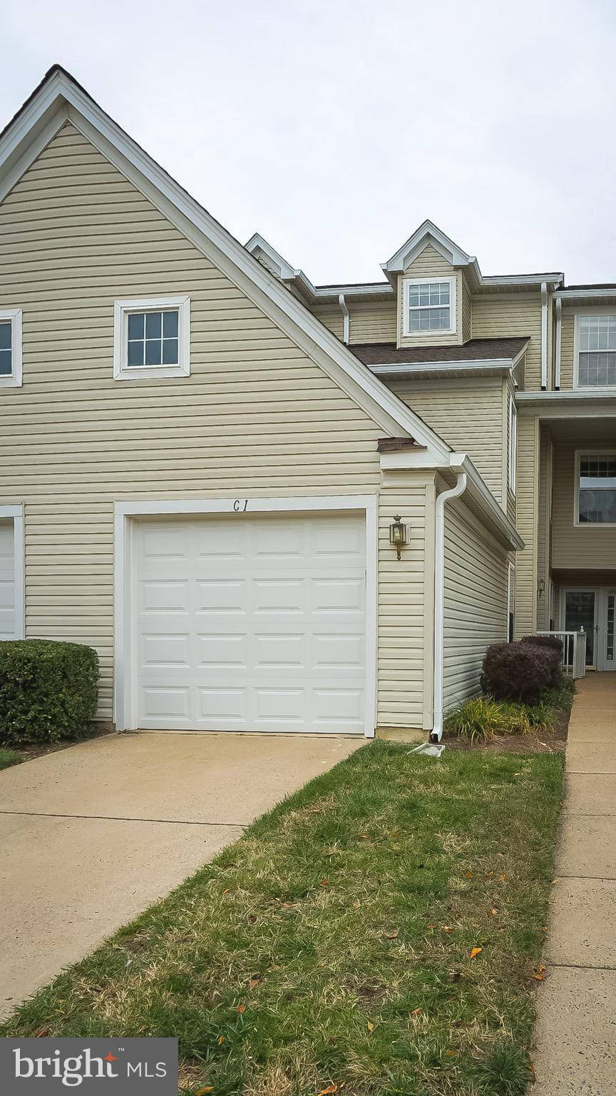 Alexandria, VA 22315,6608 NETTIES LN #1407