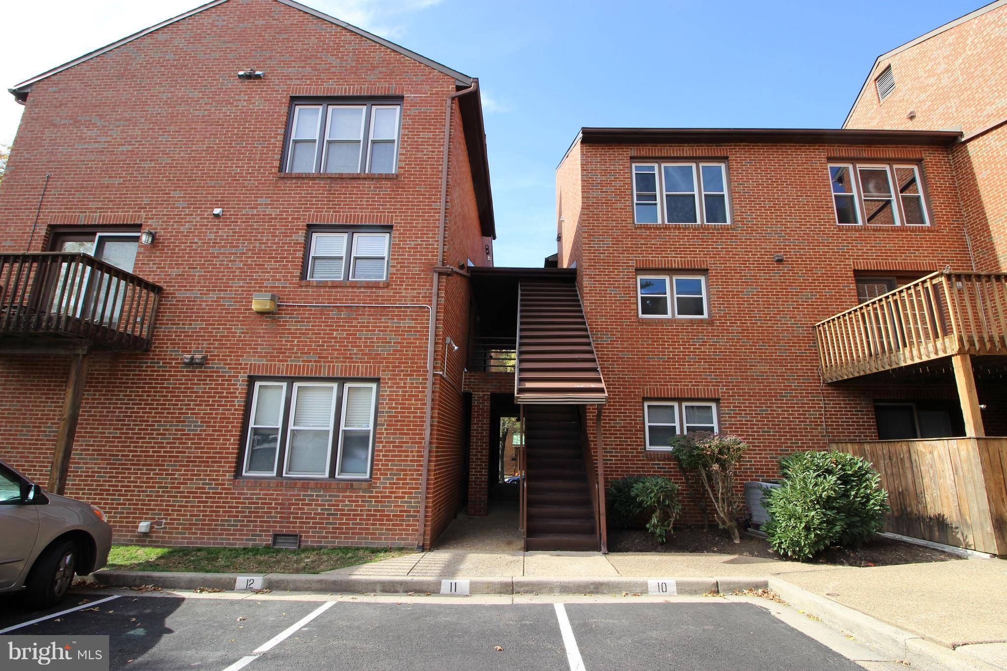 Arlington, VA 22201,1137-N. UTAH ST