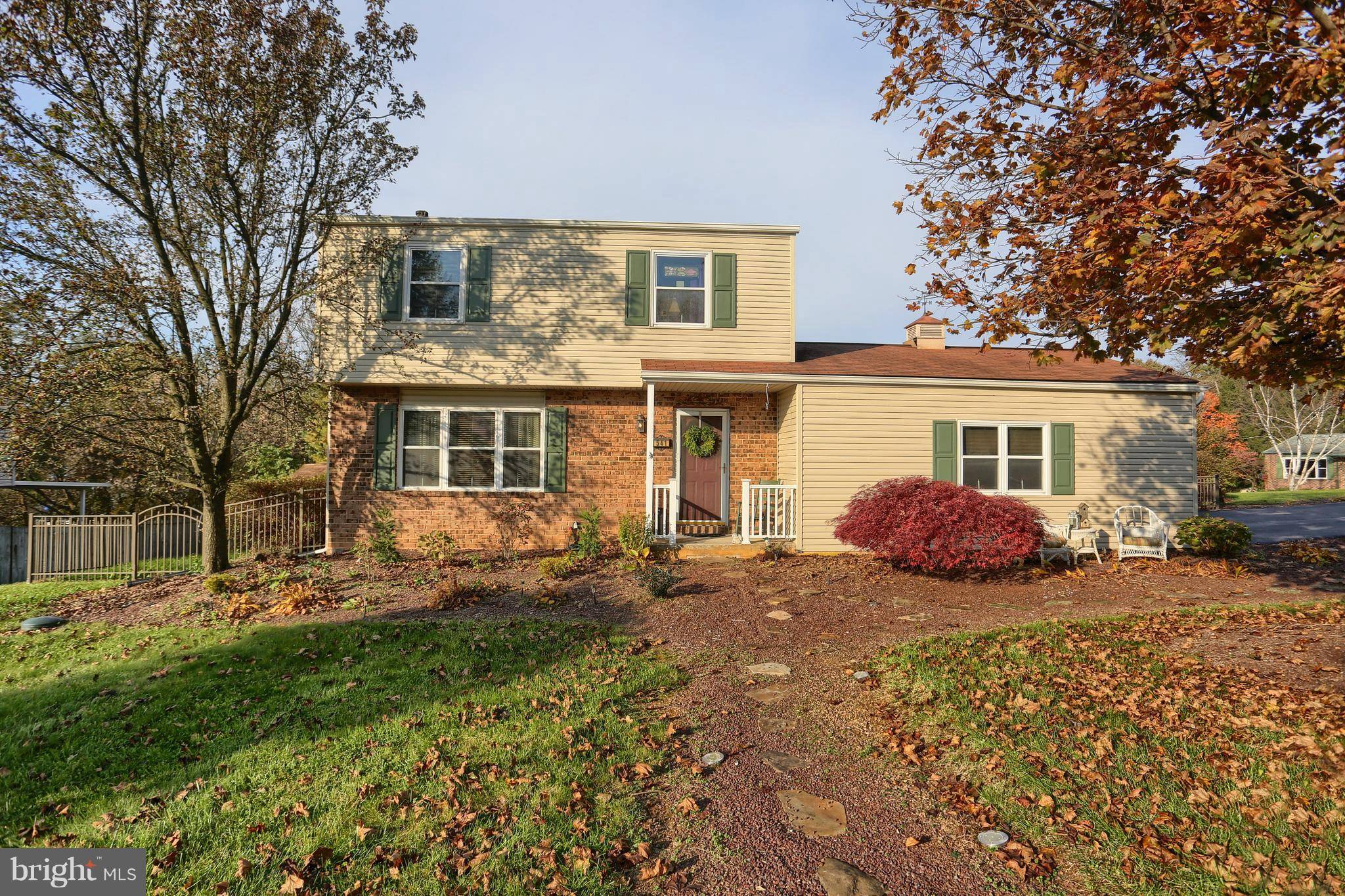 Harrisburg, PA 17111,541 THRUSH CT