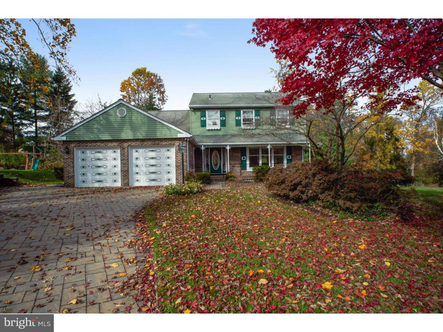 Horsham, PA 19044,5 PIN OAK LN