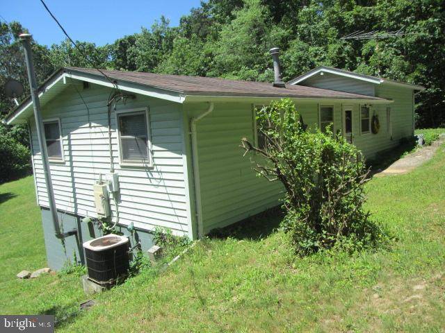 Luray, VA 22835,118 SHORTYS PL