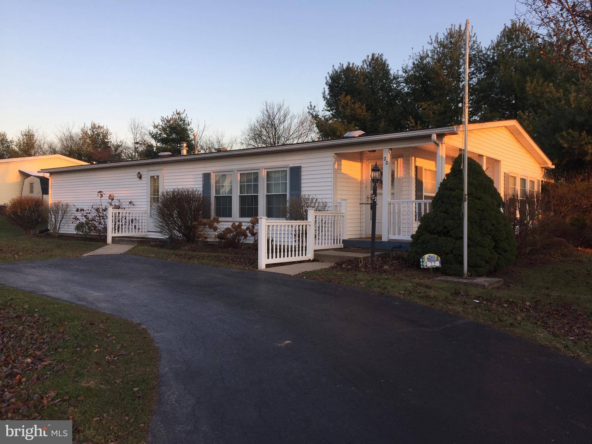 Harleysville, PA 19438,22 GREENBRIAR CT