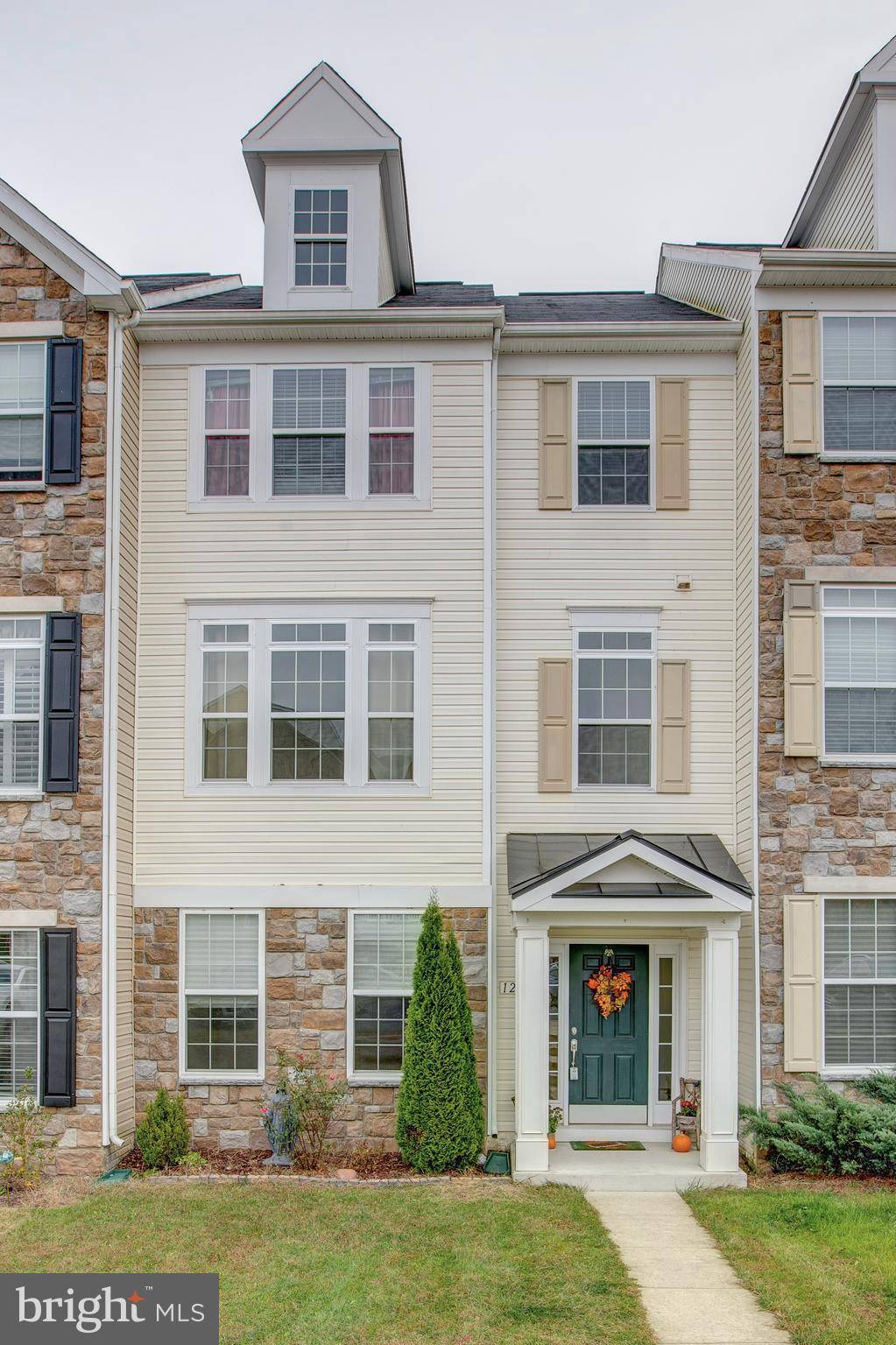 Winchester, VA 22602,121 CHESHIRE CT