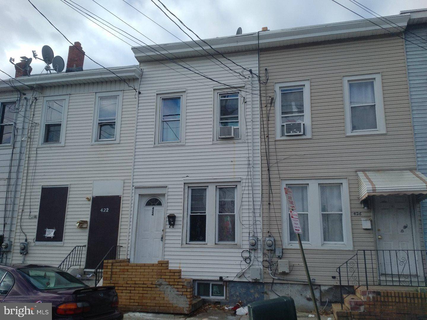 Trenton, NJ 08611,424 LIBERTY ST