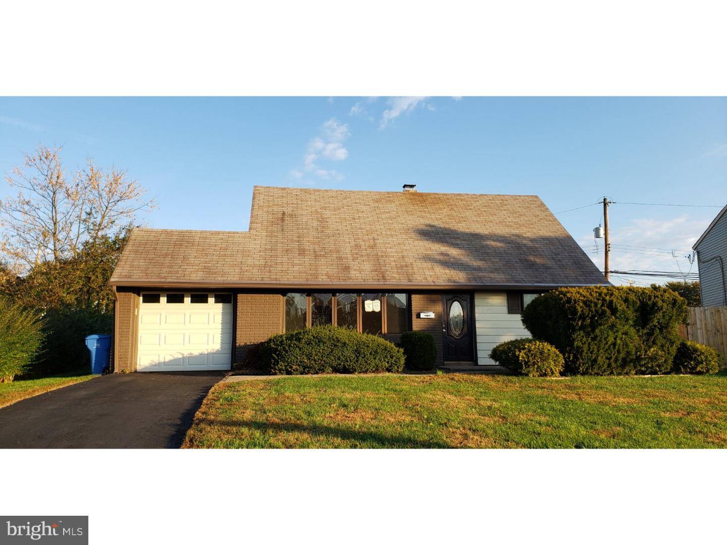 Levittown, PA 19054,9 BEGONIA LN