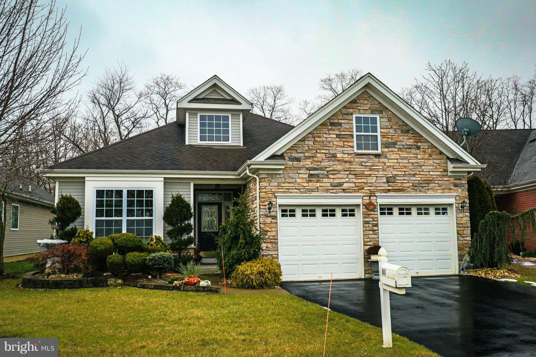 Monroe Twp, NJ 08831,111 CRESCENT WAY