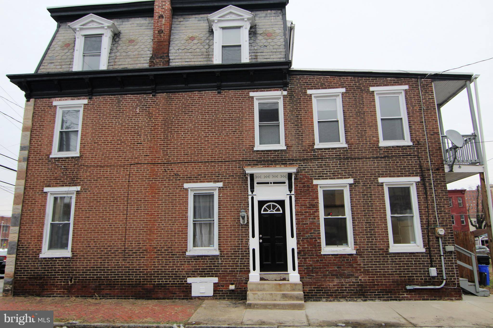 Harrisburg, PA 17102,309 REILY ST