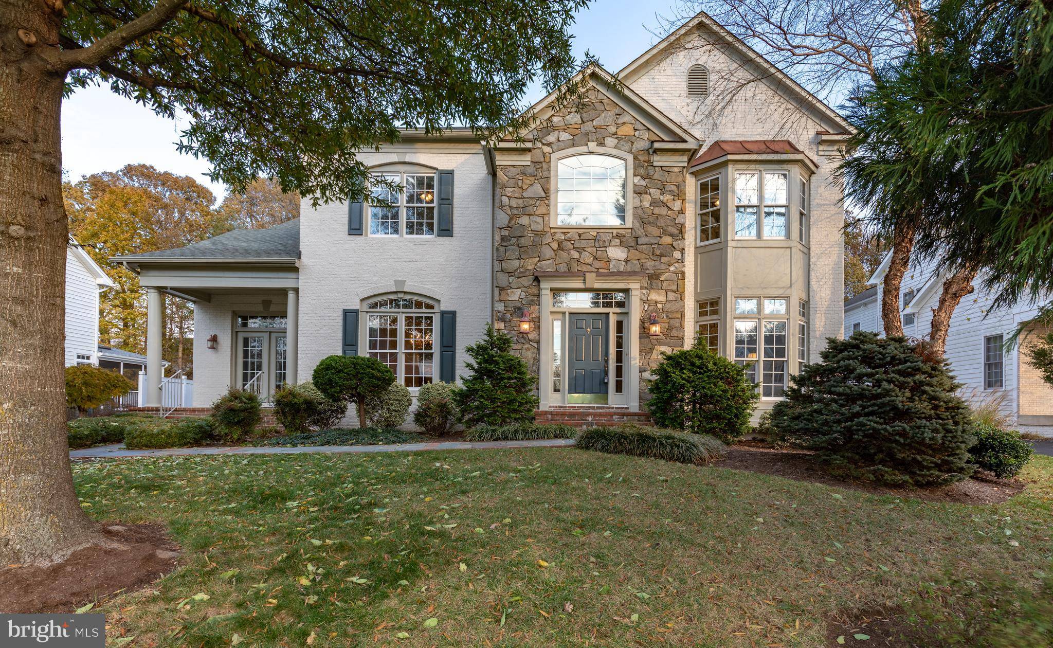 Chantilly, VA 20151,4709 AUTUMN GLORY WAY