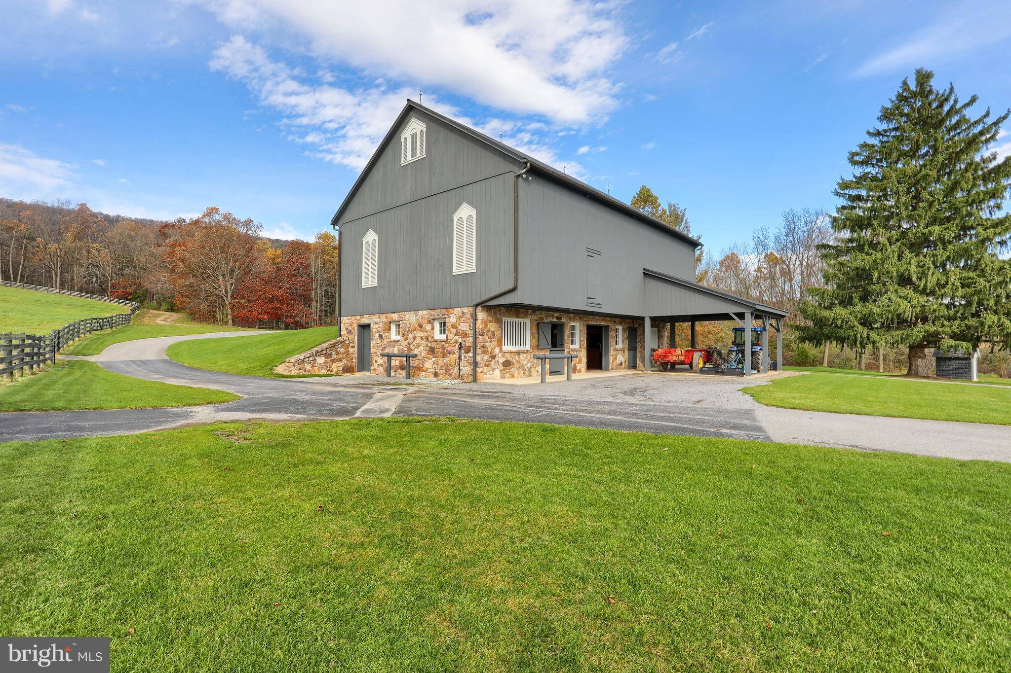 Beavertown, PA 17813,6882 TROXELVILLE RD