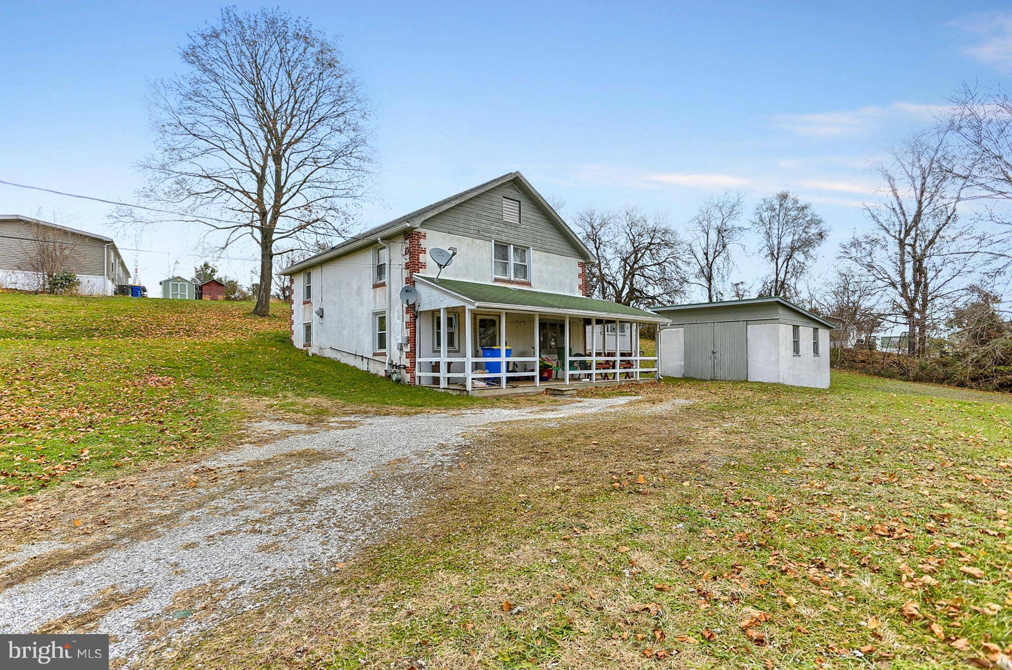 Thomasville, PA 17364,310 N BIESECKER RD