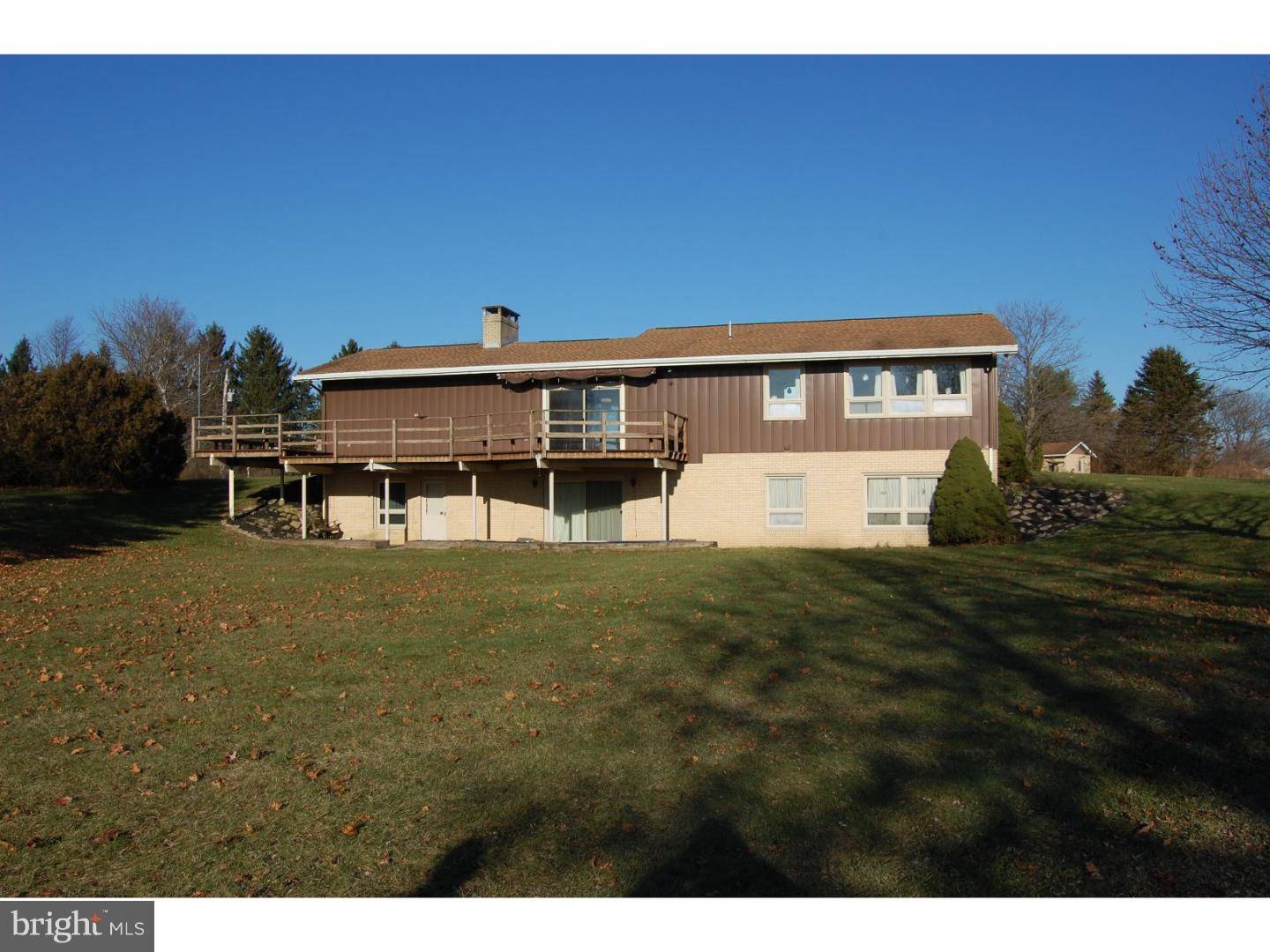 New Tripoli, PA 18066,7089 STRAWBERRY CT